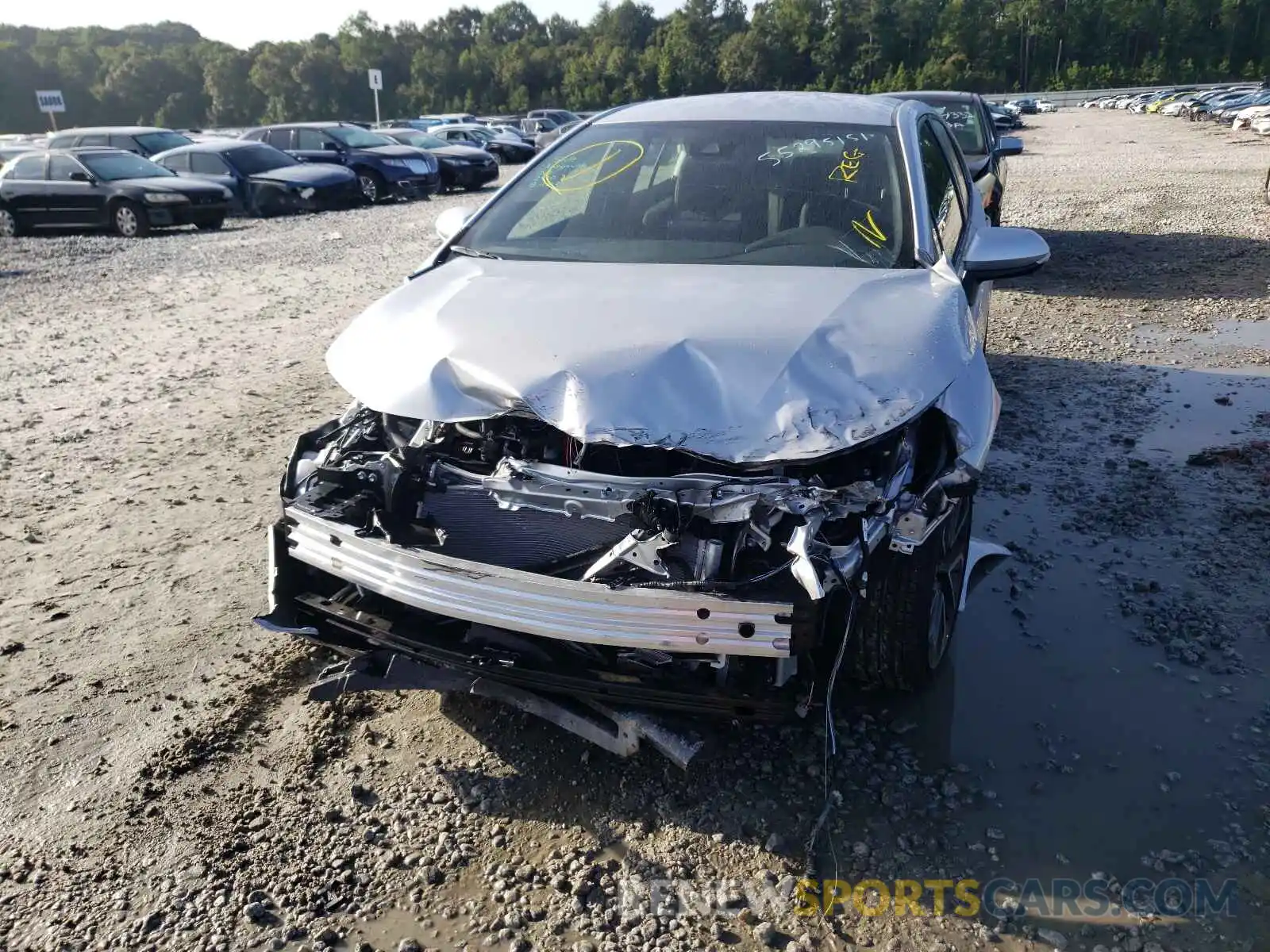 9 Photograph of a damaged car JTDS4MCE7NJ081365 TOYOTA COROLLA 2022