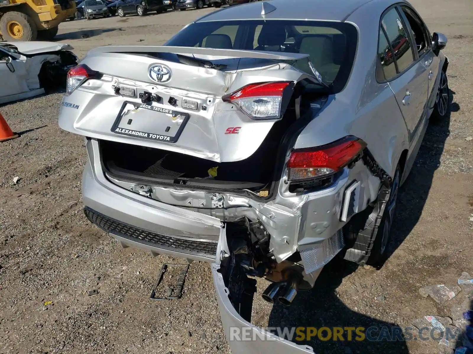 9 Photograph of a damaged car JTDS4MCE7NJ083407 TOYOTA COROLLA 2022