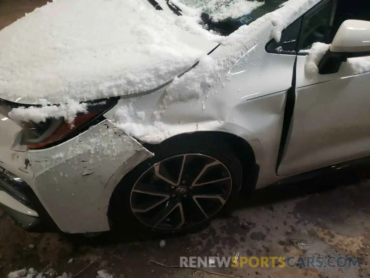 9 Photograph of a damaged car JTDS4MCE9NJ082484 TOYOTA COROLLA 2022