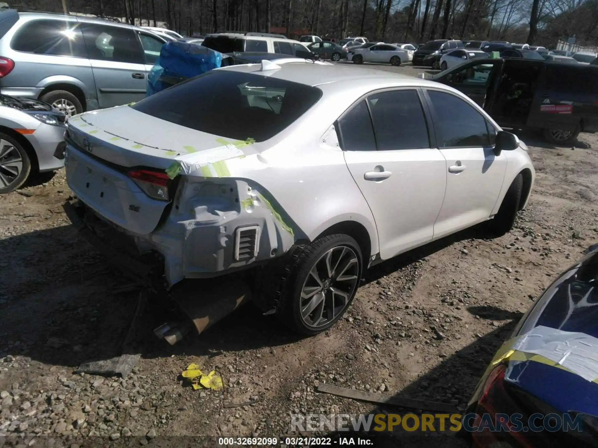 4 Photograph of a damaged car JTDS4MCE9NJ084610 TOYOTA COROLLA 2022