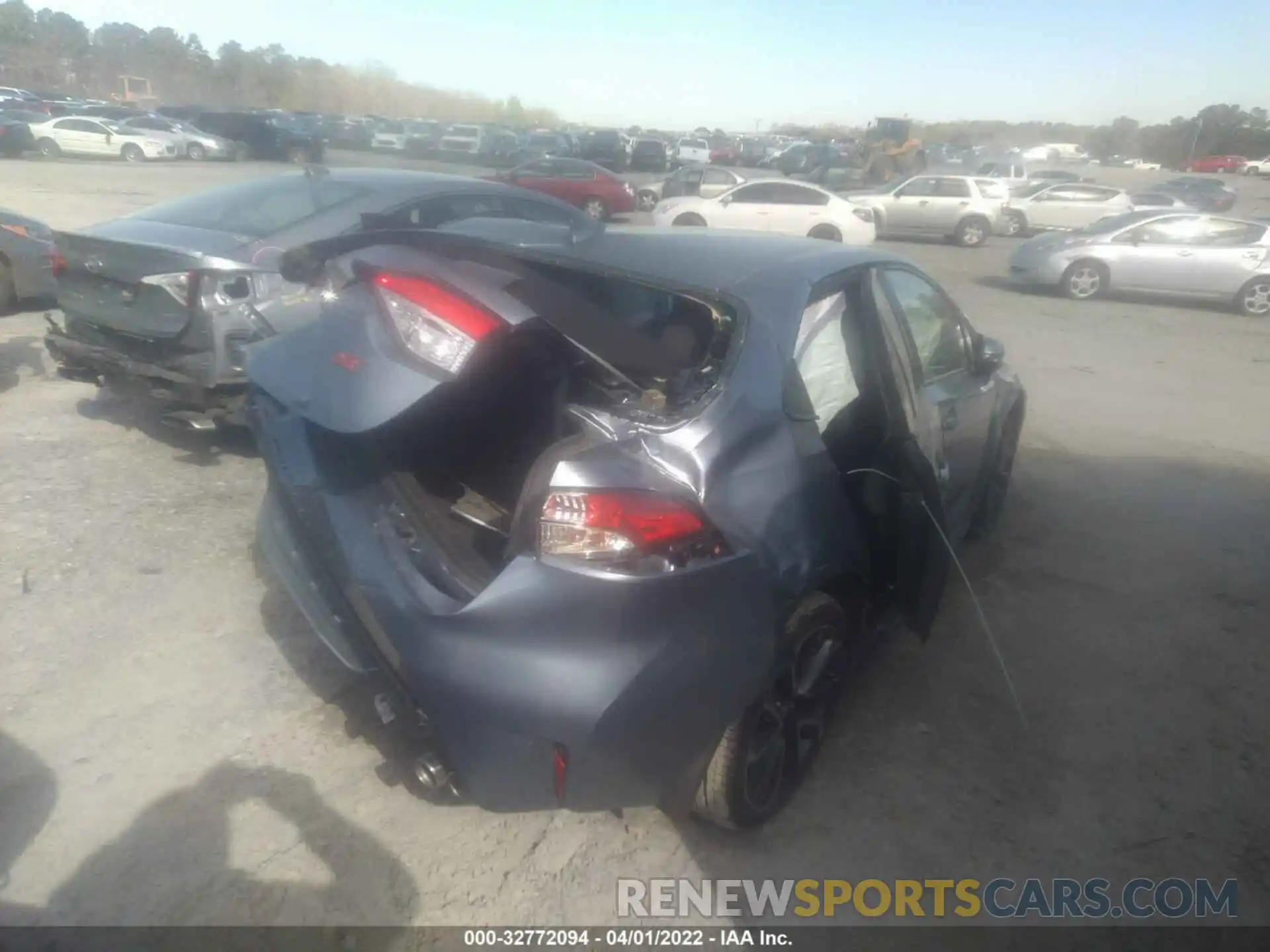 4 Photograph of a damaged car JTDS4MCEXNJ090075 TOYOTA COROLLA 2022