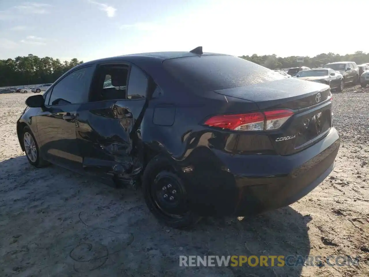 3 Photograph of a damaged car JTDVPMAE0NJ214720 TOYOTA COROLLA 2022