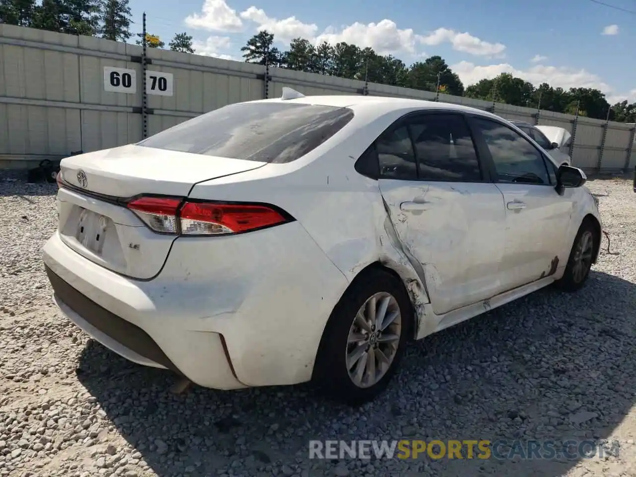 4 Photograph of a damaged car JTDVPMAE2N3002969 TOYOTA COROLLA 2022