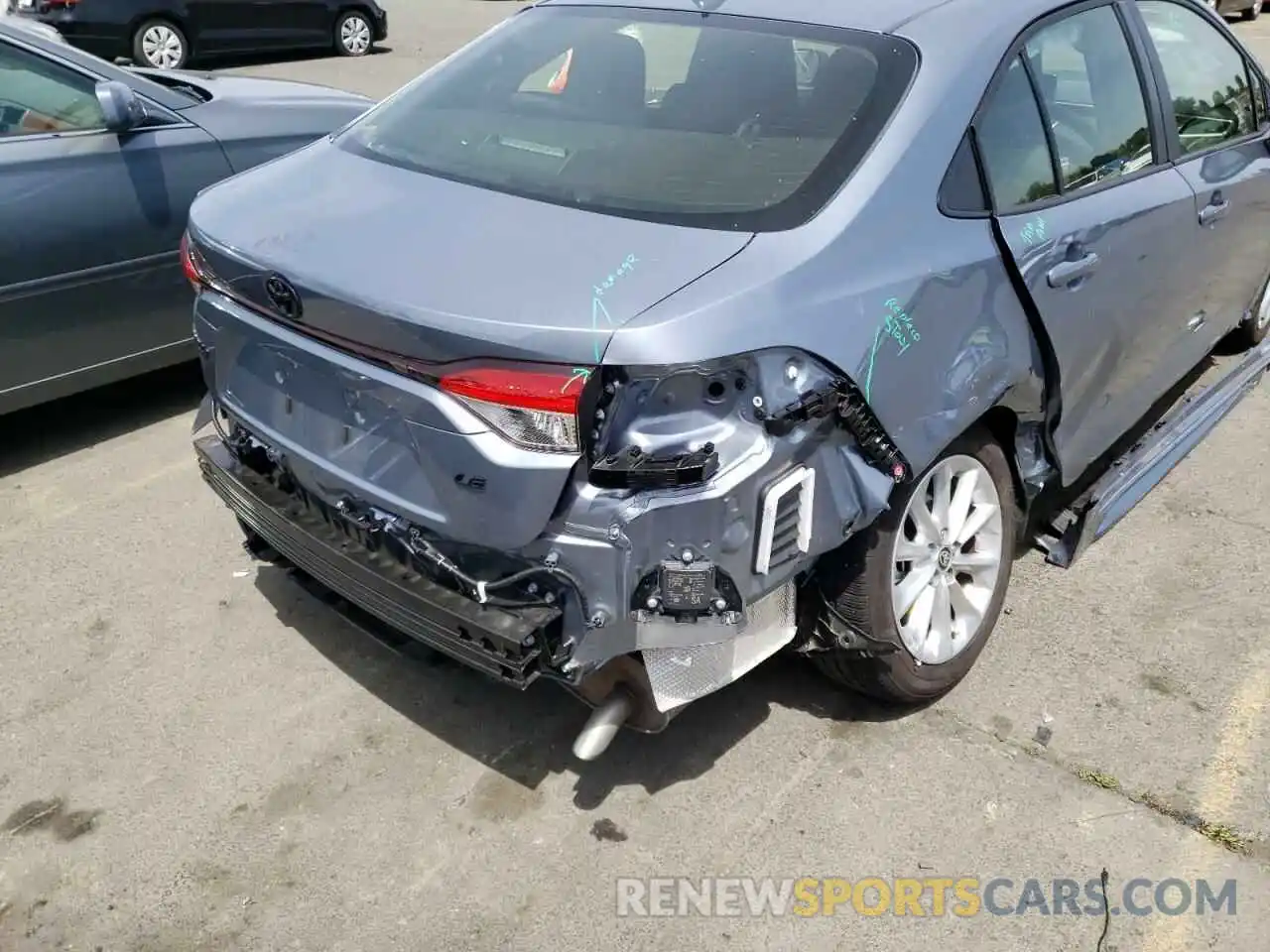 9 Photograph of a damaged car JTDVPMAE3NJ197704 TOYOTA COROLLA 2022