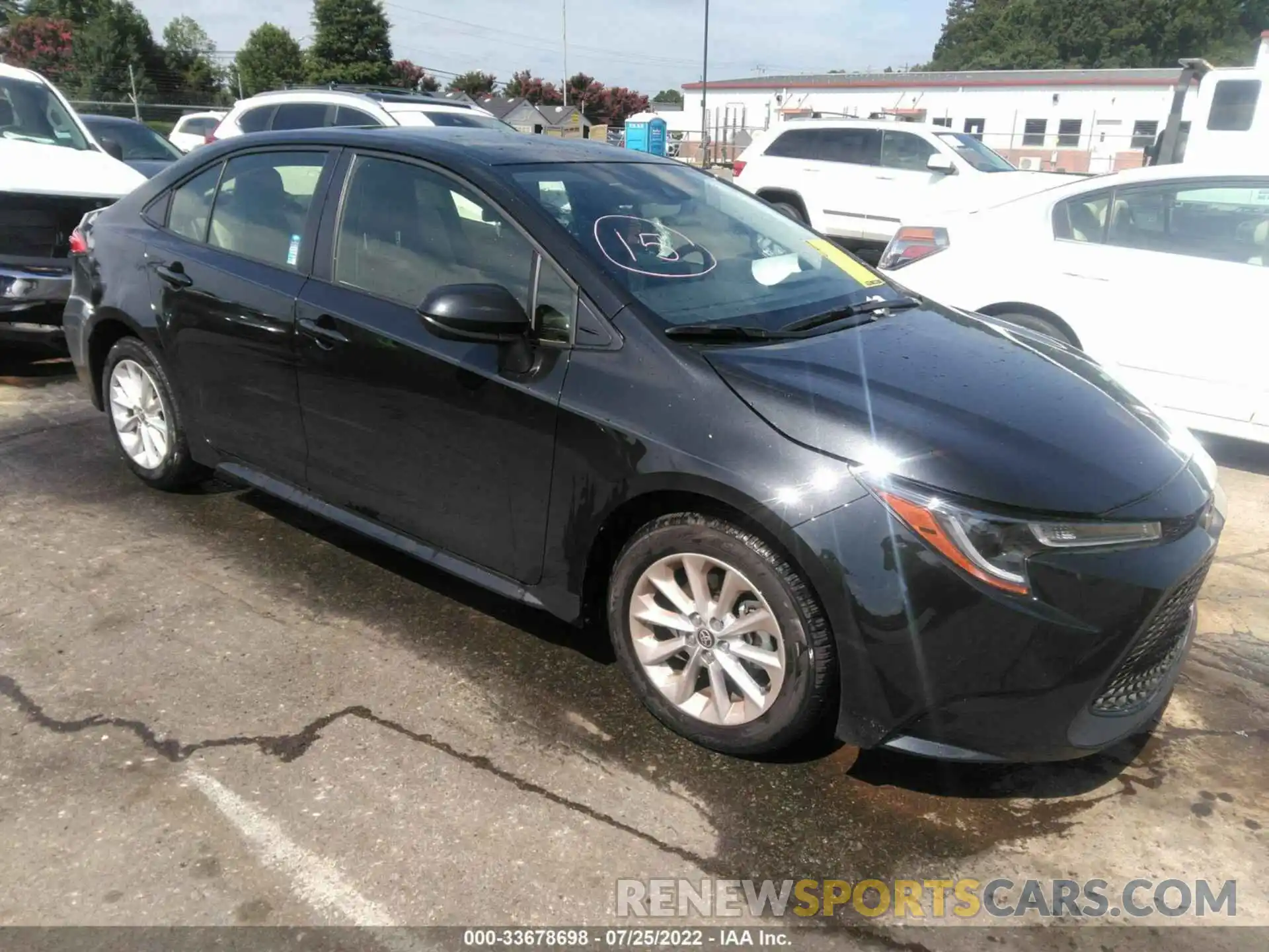 1 Photograph of a damaged car JTDVPMAE5NJ223526 TOYOTA COROLLA 2022