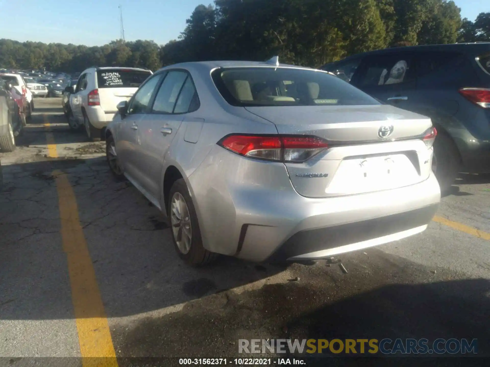 3 Photograph of a damaged car JTDVPMAE6NJ202569 TOYOTA COROLLA 2022