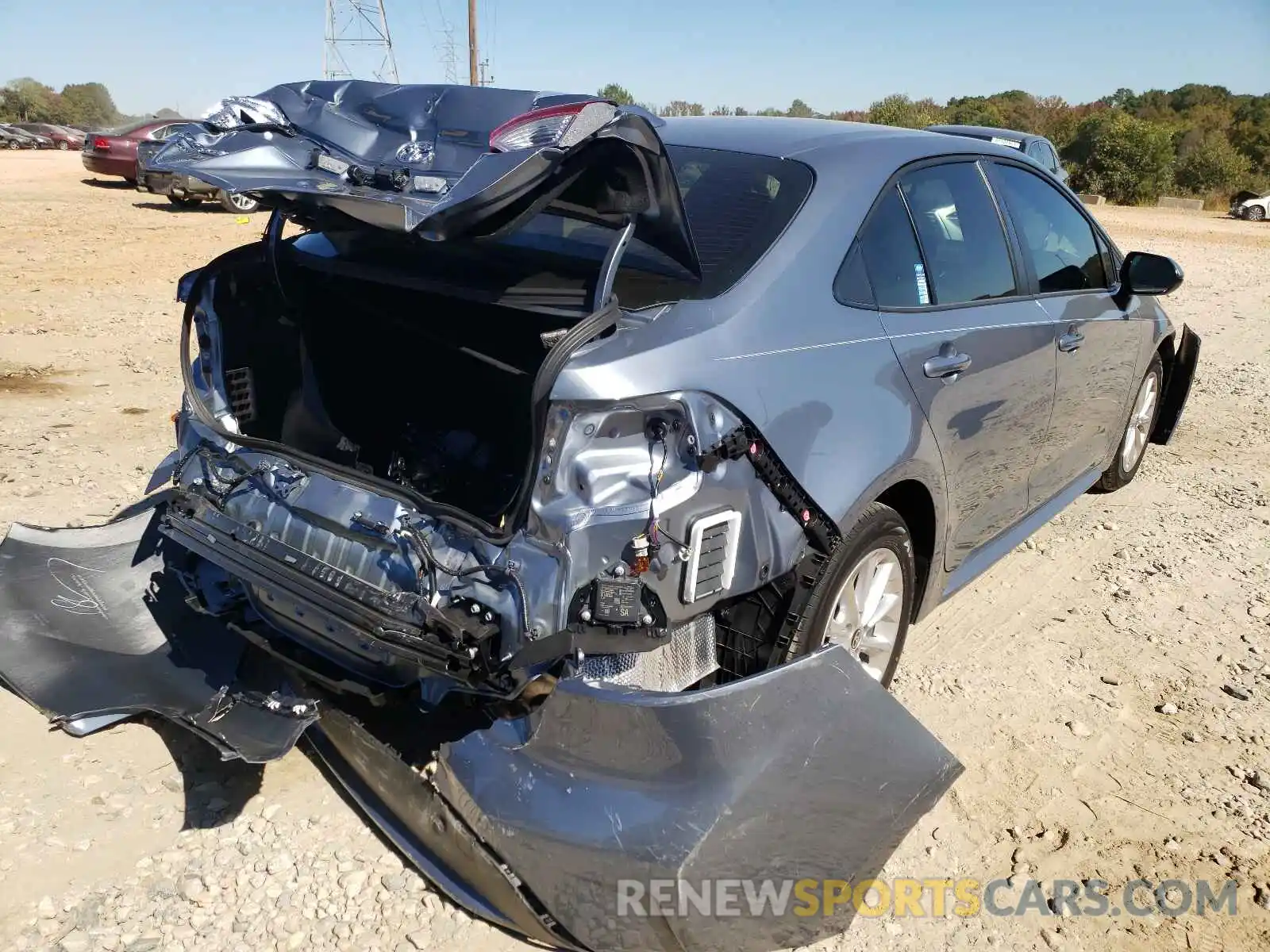 4 Photograph of a damaged car JTDVPMAE8NJ206848 TOYOTA COROLLA 2022