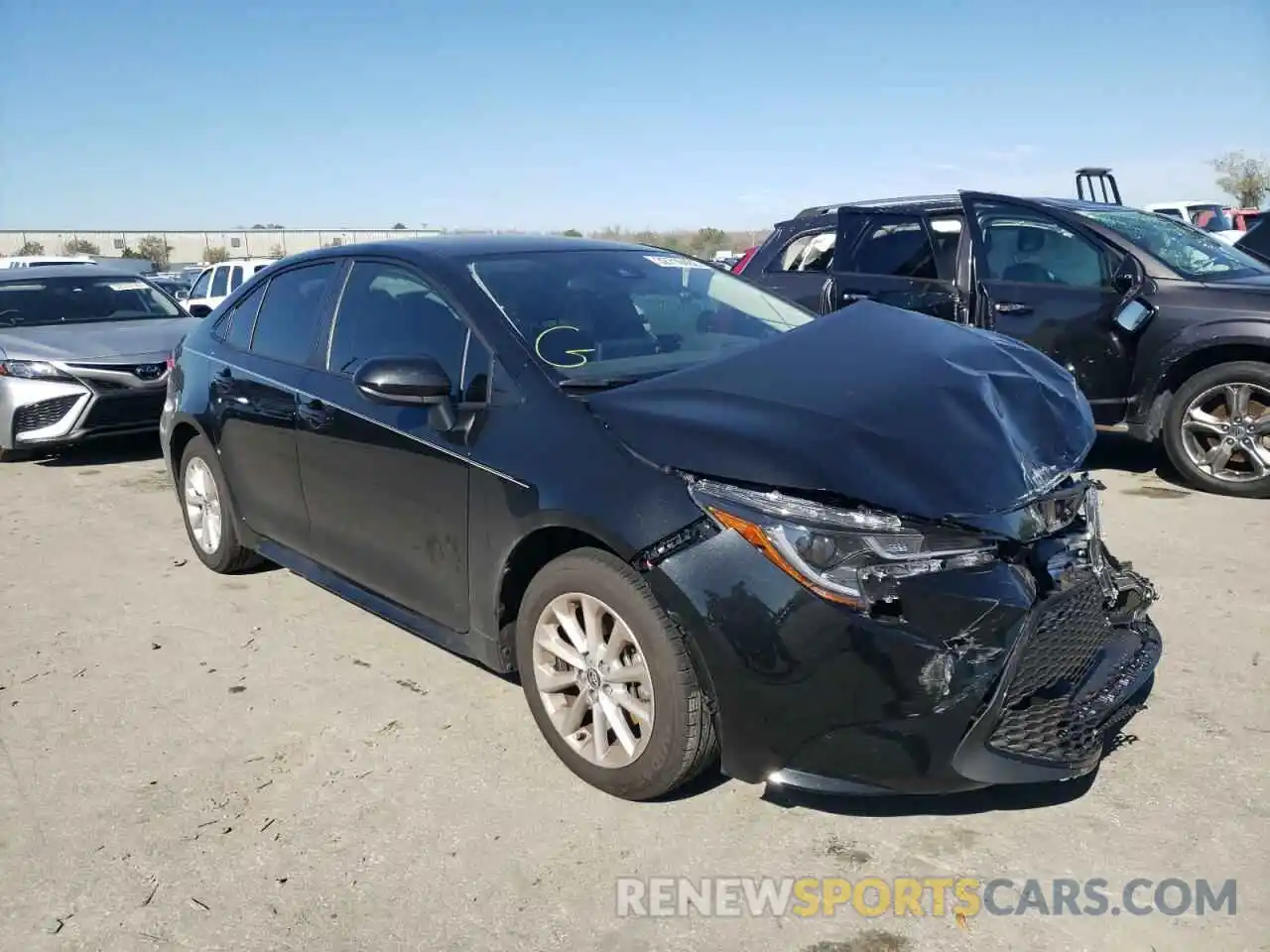 1 Photograph of a damaged car JTDVPMAE8NJ210219 TOYOTA COROLLA 2022