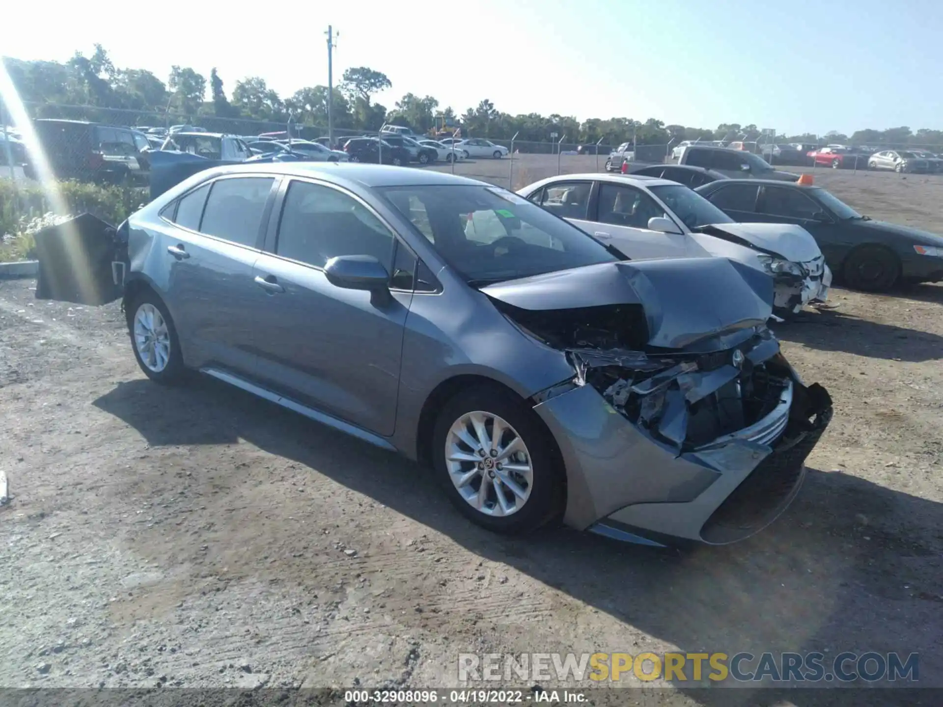 1 Photograph of a damaged car JTDVPMAE9NJ191891 TOYOTA COROLLA 2022