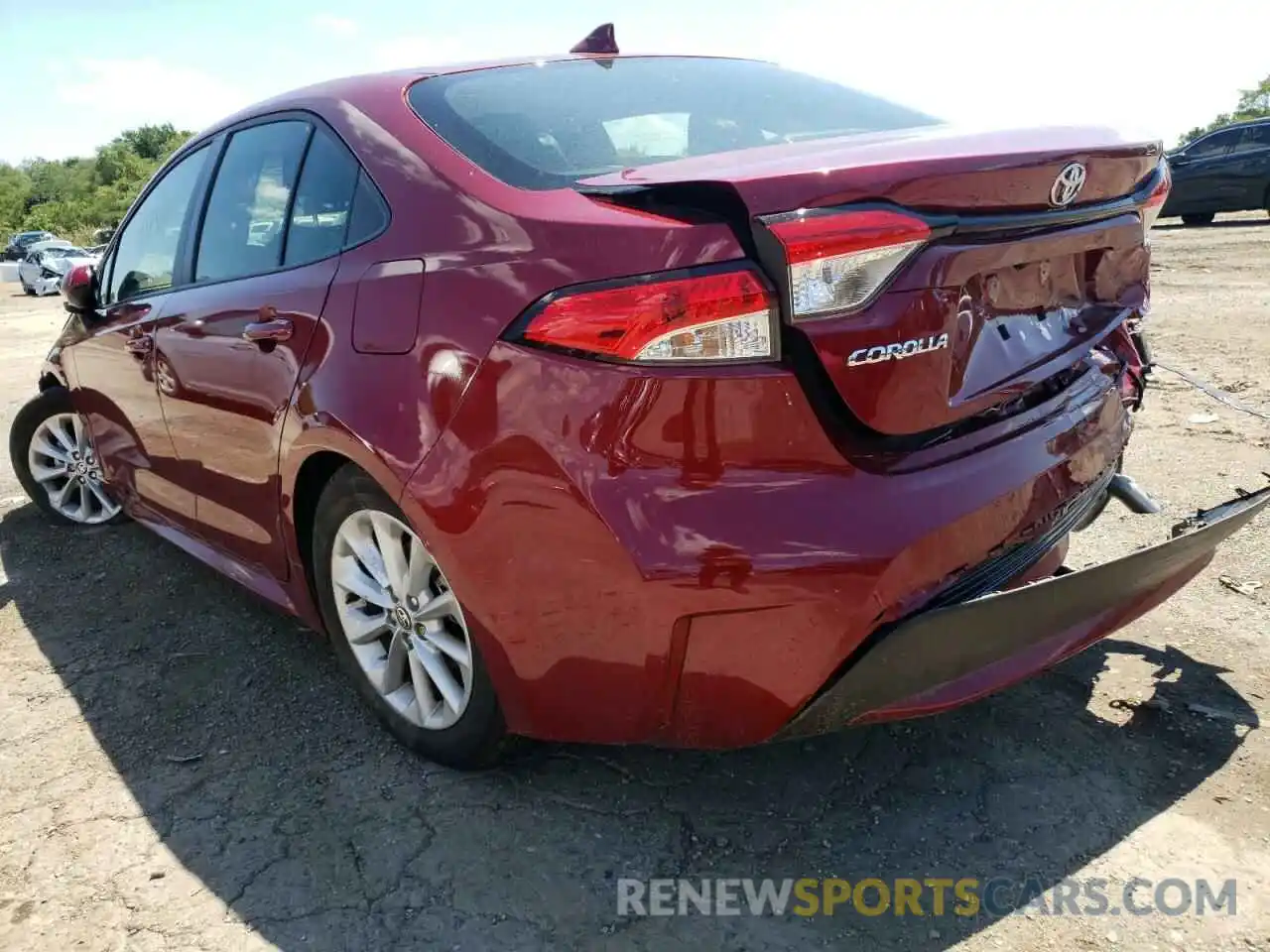 3 Photograph of a damaged car JTDVPMAE9NJ203005 TOYOTA COROLLA 2022