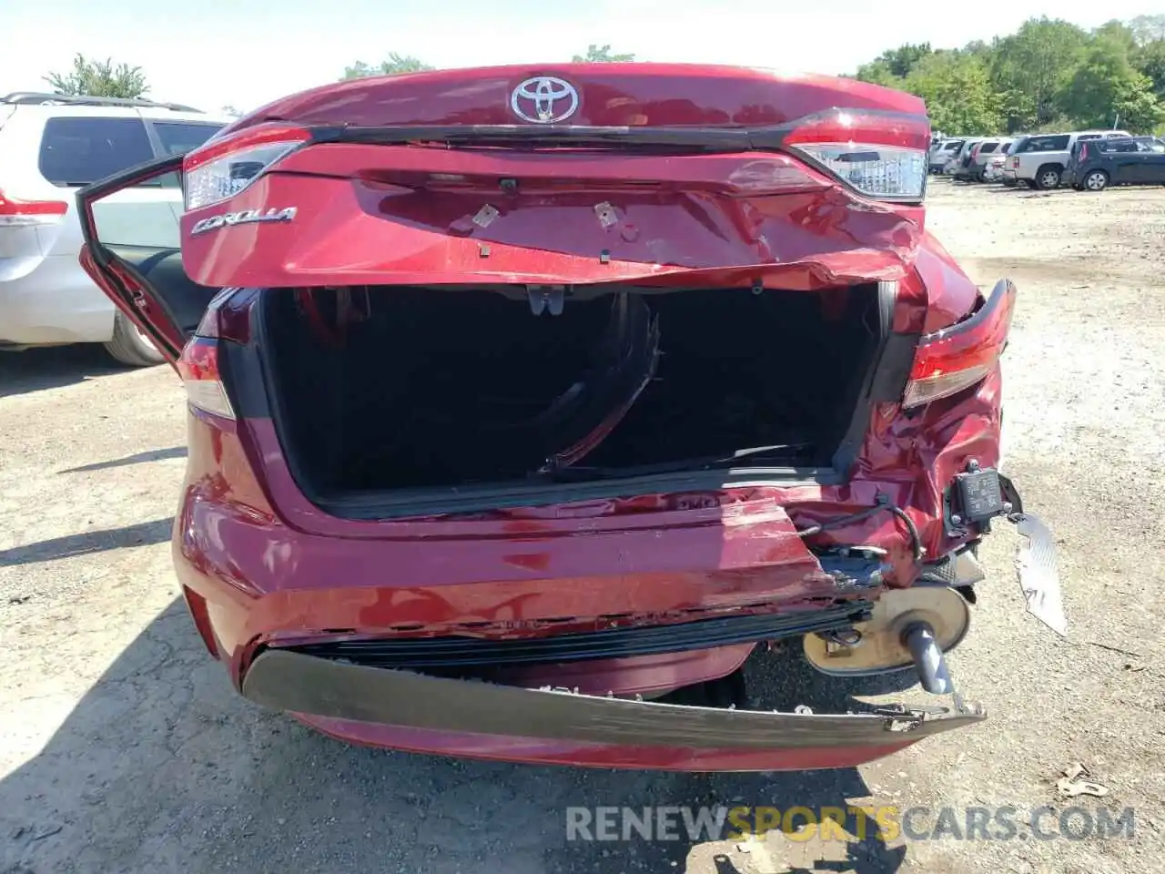 9 Photograph of a damaged car JTDVPMAE9NJ203005 TOYOTA COROLLA 2022