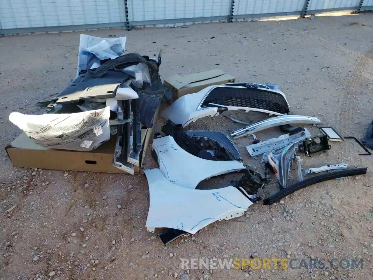 12 Photograph of a damaged car JTNC4MBE0N3171950 TOYOTA COROLLA 2022