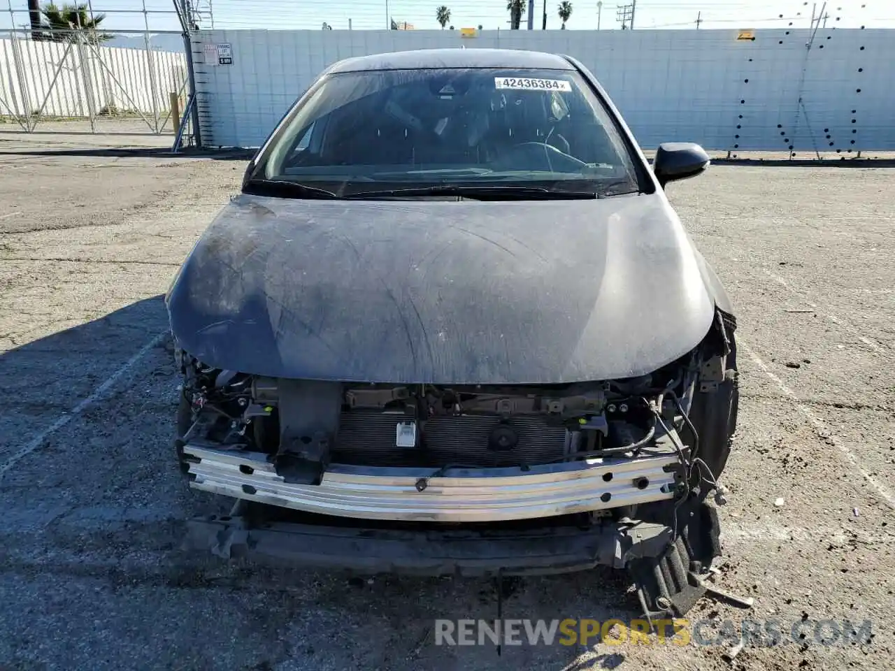 5 Photograph of a damaged car JTNC4MBEXN3181871 TOYOTA COROLLA 2022