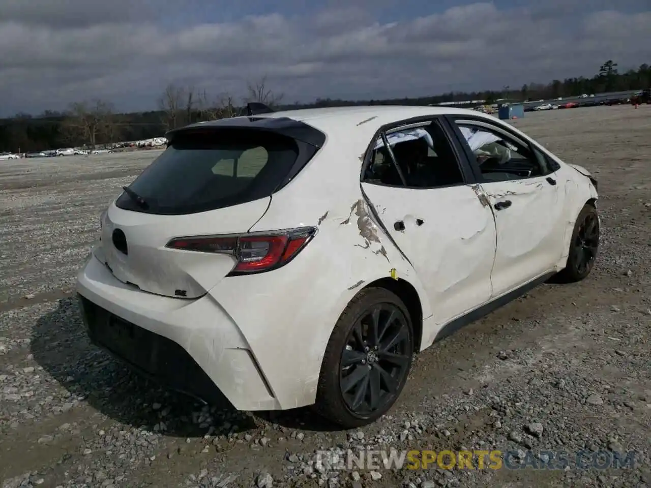 4 Photograph of a damaged car JTND4MBE0N3158202 TOYOTA COROLLA 2022