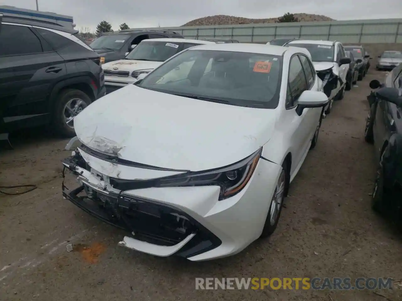 2 Photograph of a damaged car JTND4MBE3N3154029 TOYOTA COROLLA 2022