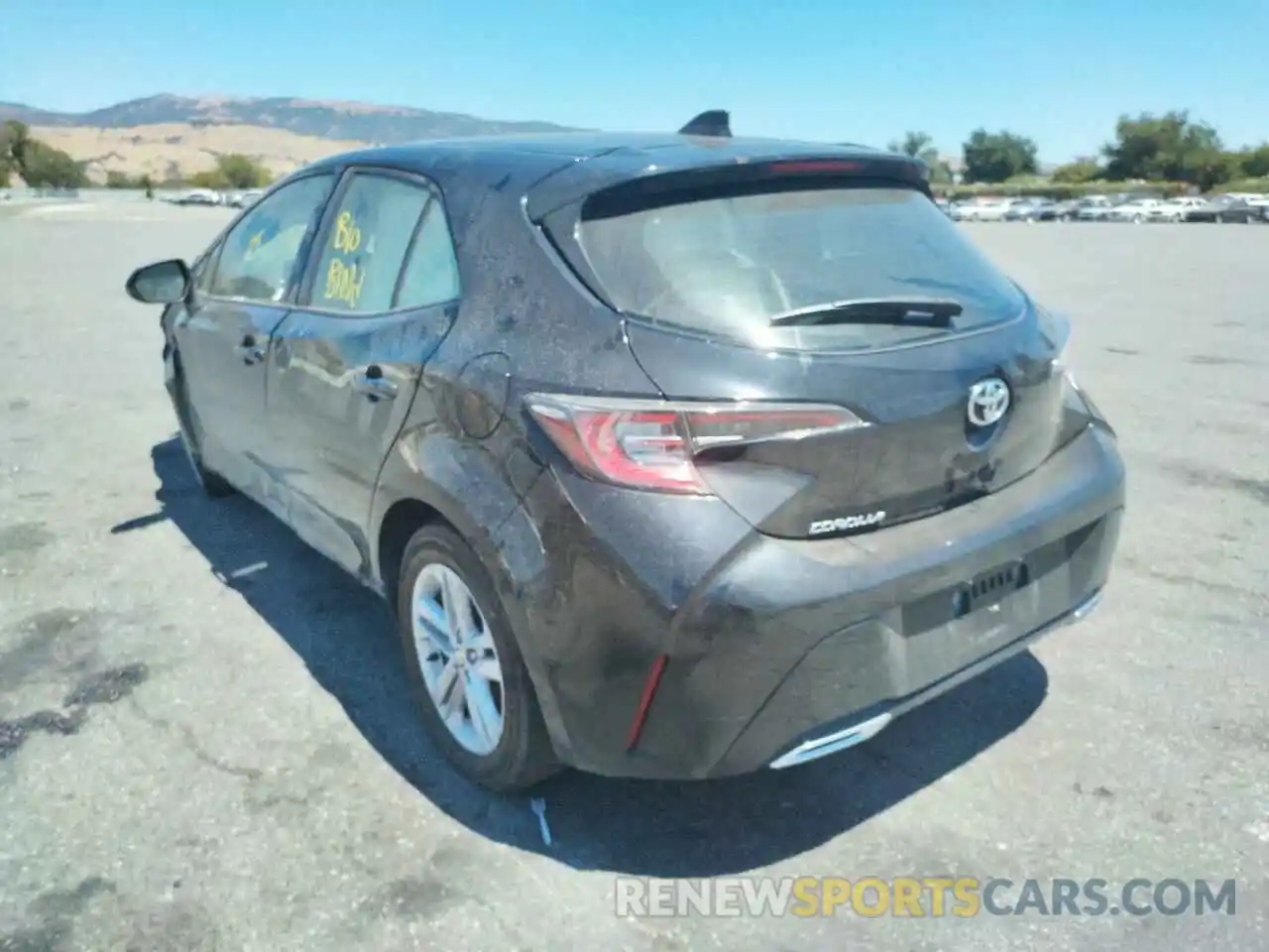 3 Photograph of a damaged car JTND4MBE3N3156654 TOYOTA COROLLA 2022