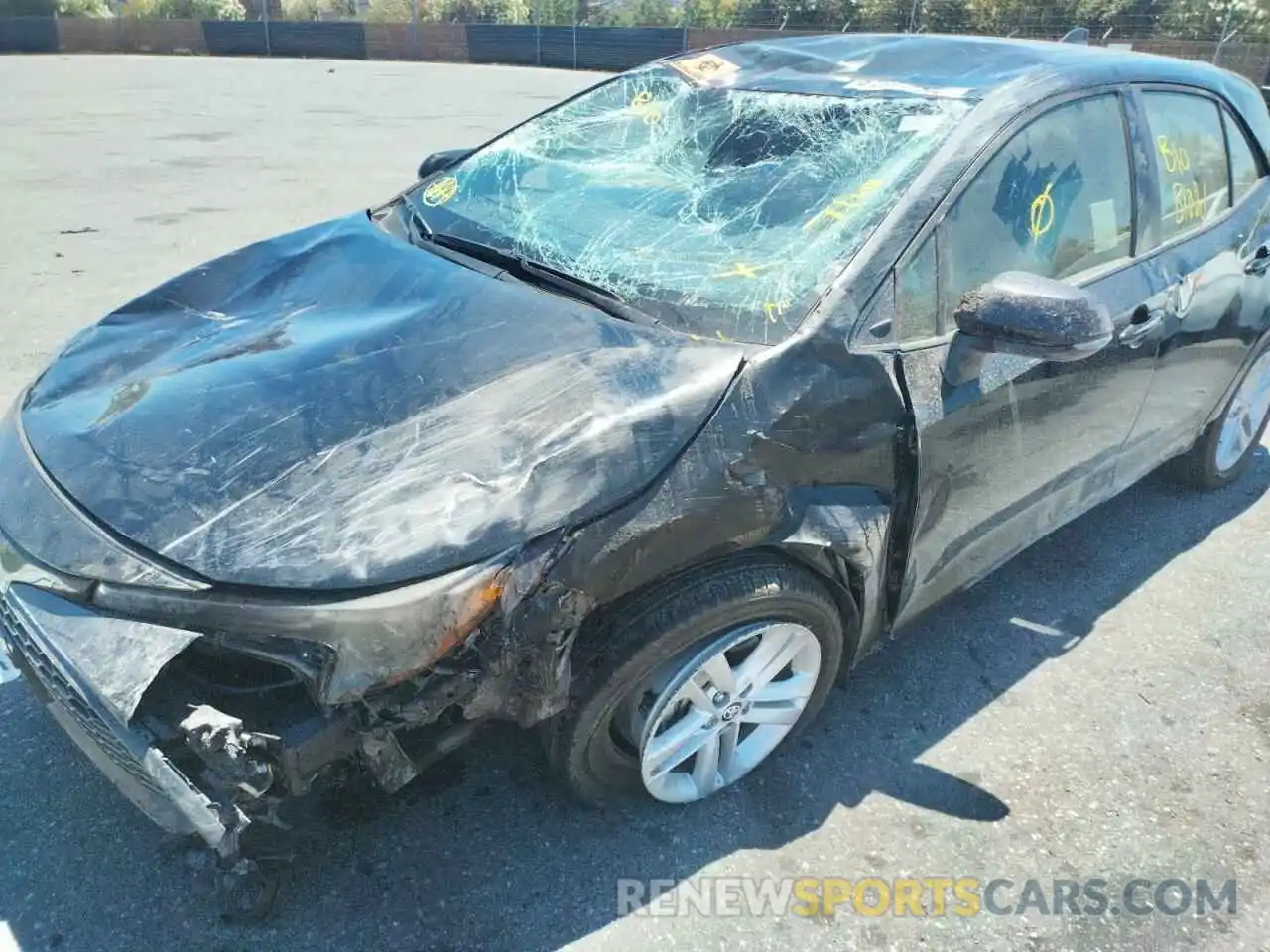 9 Photograph of a damaged car JTND4MBE3N3156654 TOYOTA COROLLA 2022