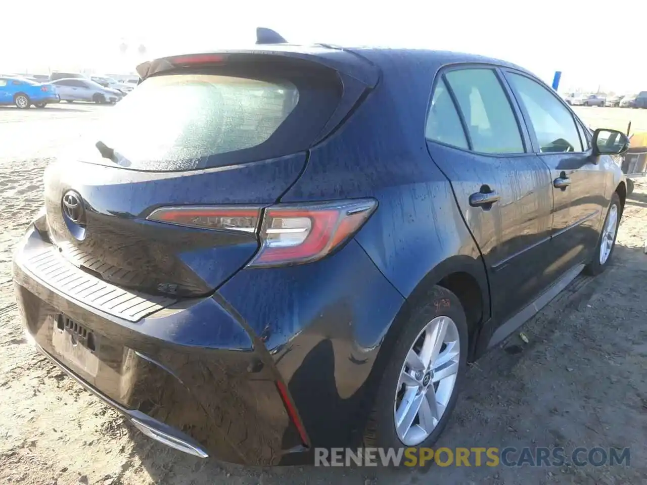 4 Photograph of a damaged car JTND4MBE5N3147583 TOYOTA COROLLA 2022