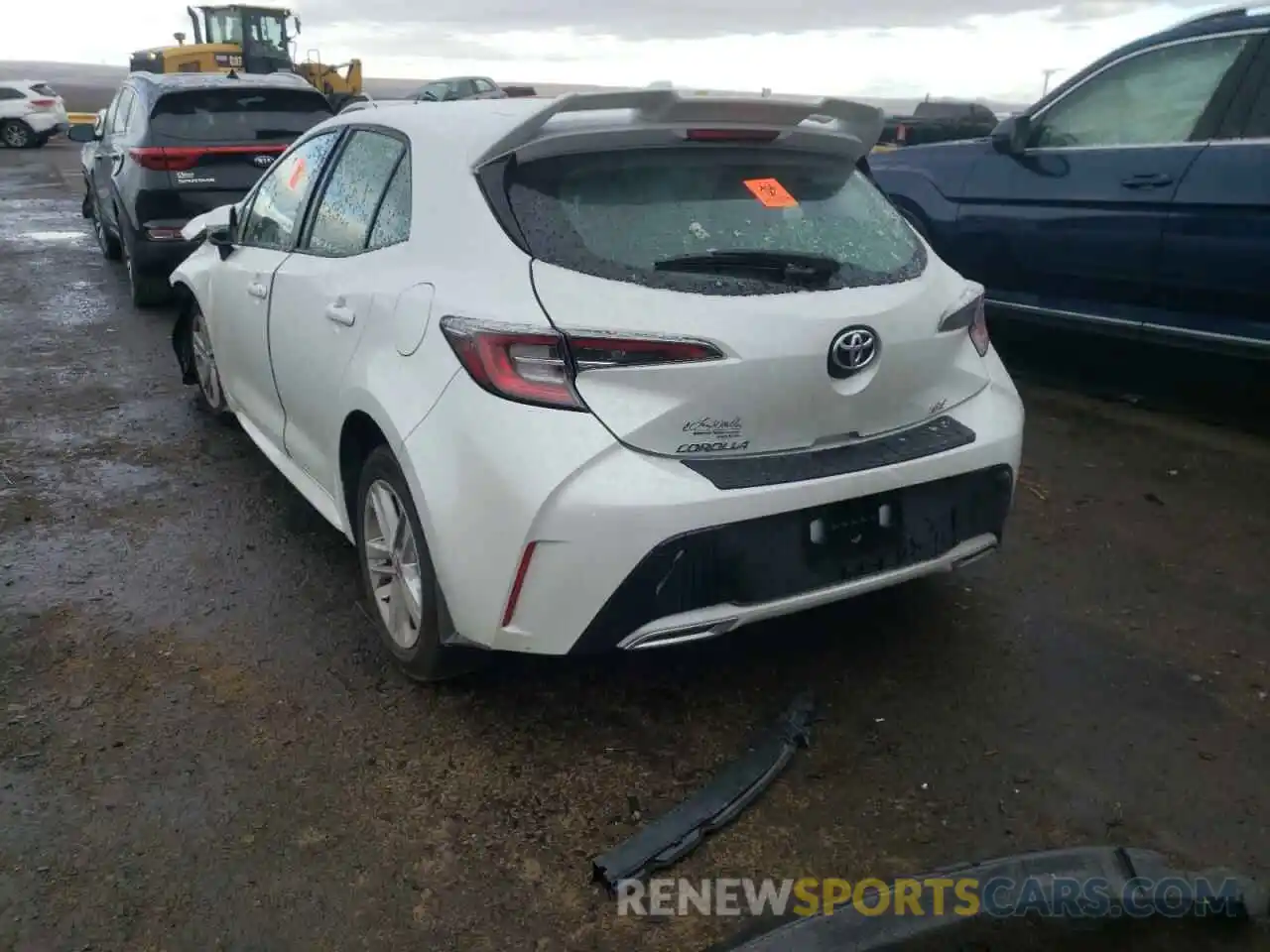 3 Photograph of a damaged car JTND4MBE5N3151942 TOYOTA COROLLA 2022