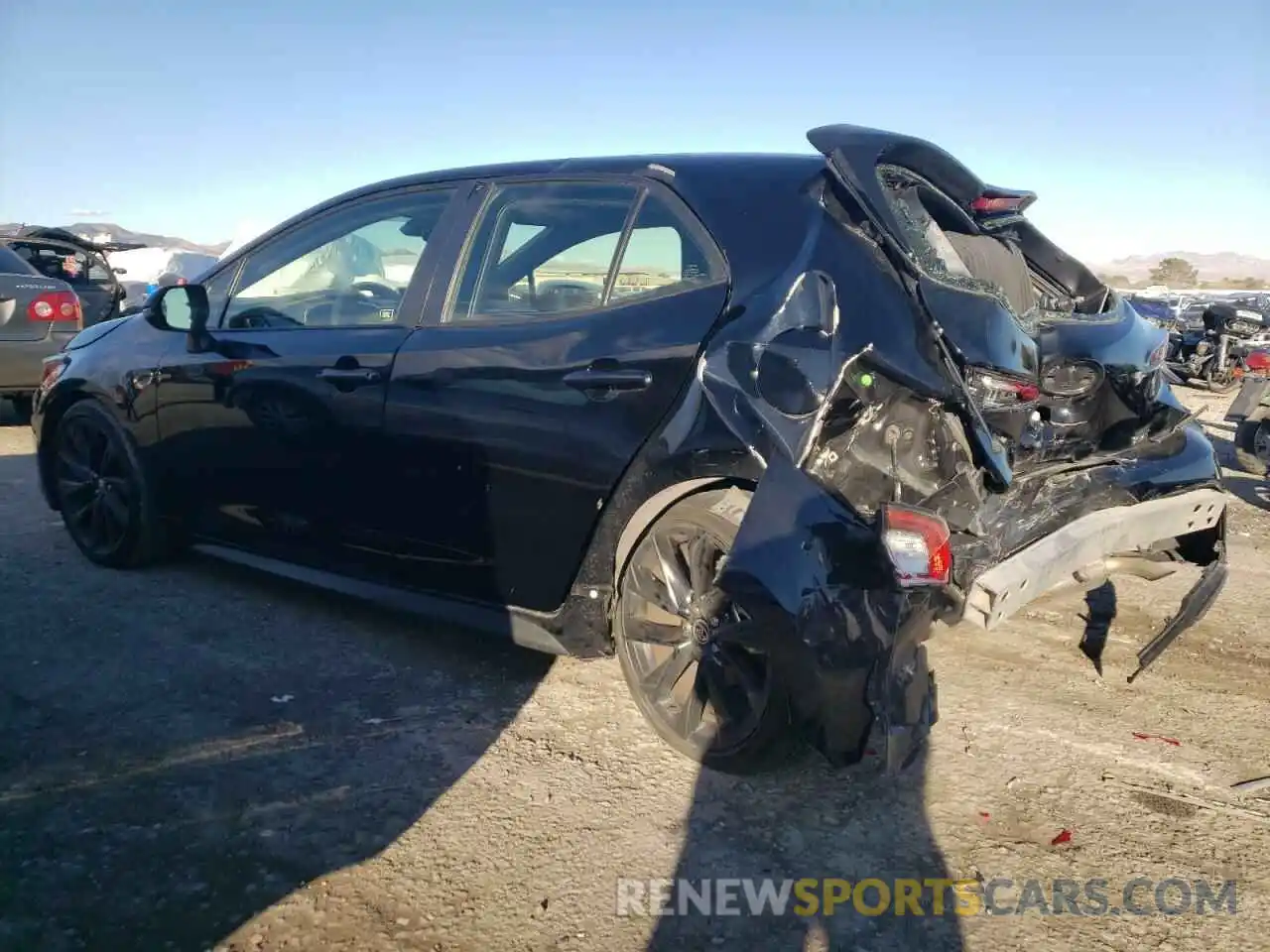 2 Photograph of a damaged car JTND4MBE5N3183595 TOYOTA COROLLA 2022