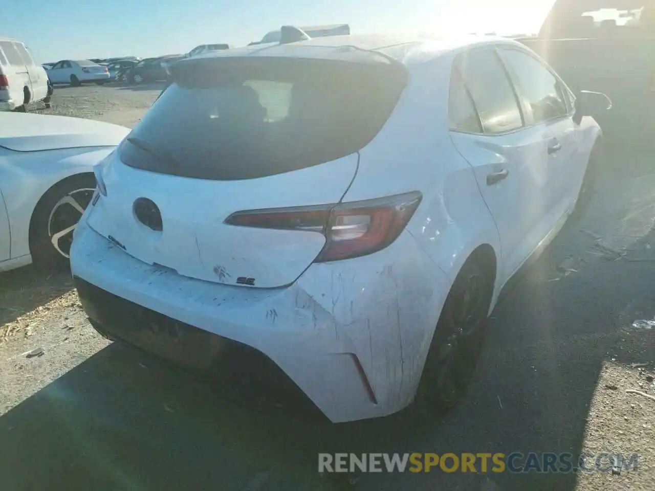 4 Photograph of a damaged car JTND4MBE6N3162951 TOYOTA COROLLA 2022