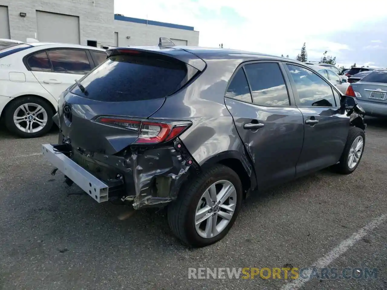 3 Photograph of a damaged car JTND4MBE7N3182514 TOYOTA COROLLA 2022