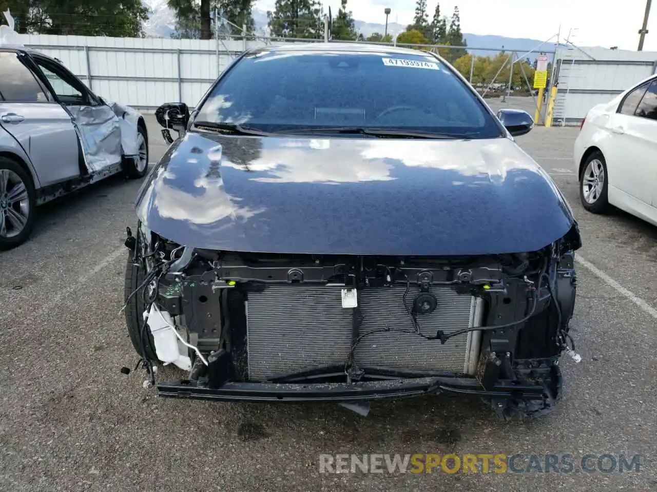 5 Photograph of a damaged car JTND4MBE7N3182514 TOYOTA COROLLA 2022