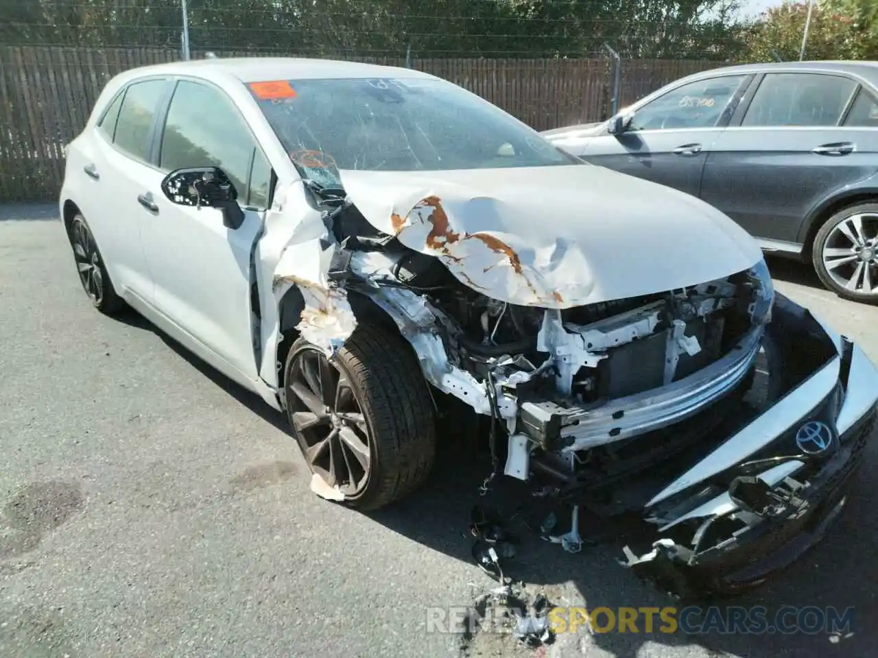 1 Photograph of a damaged car JTND4MBE8N3164913 TOYOTA COROLLA 2022