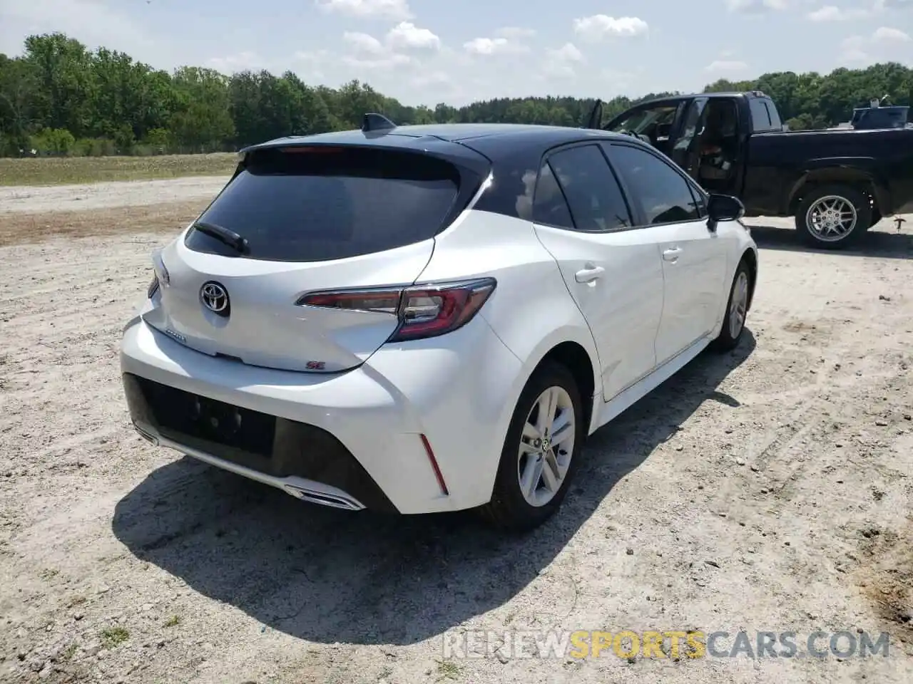 4 Photograph of a damaged car JTND4MBEXN3158675 TOYOTA COROLLA 2022