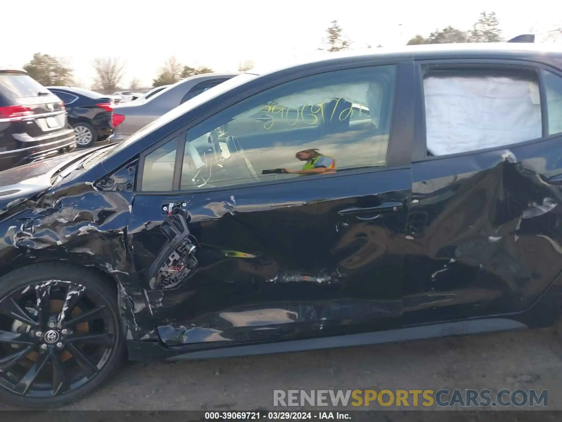 14 Photograph of a damaged car JTND4MBEXN3168624 TOYOTA COROLLA 2022