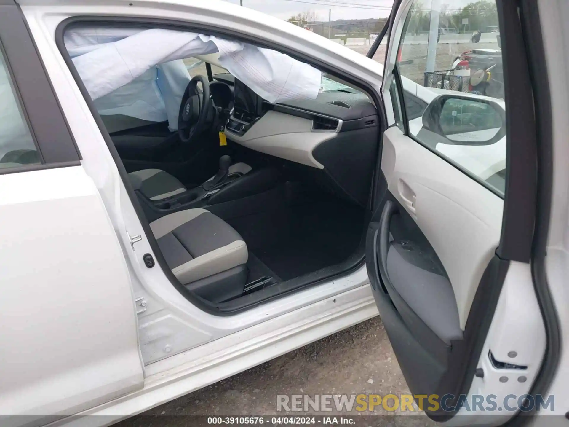 5 Photograph of a damaged car 5YFB4MDE0PP064758 TOYOTA COROLLA 2023