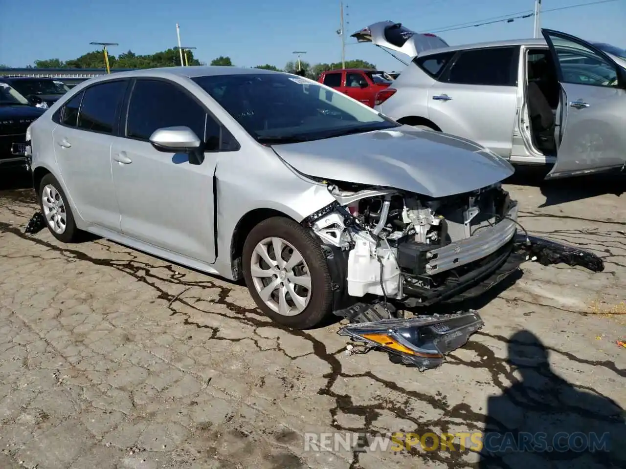 4 Photograph of a damaged car 5YFB4MDE2PP004397 TOYOTA COROLLA 2023