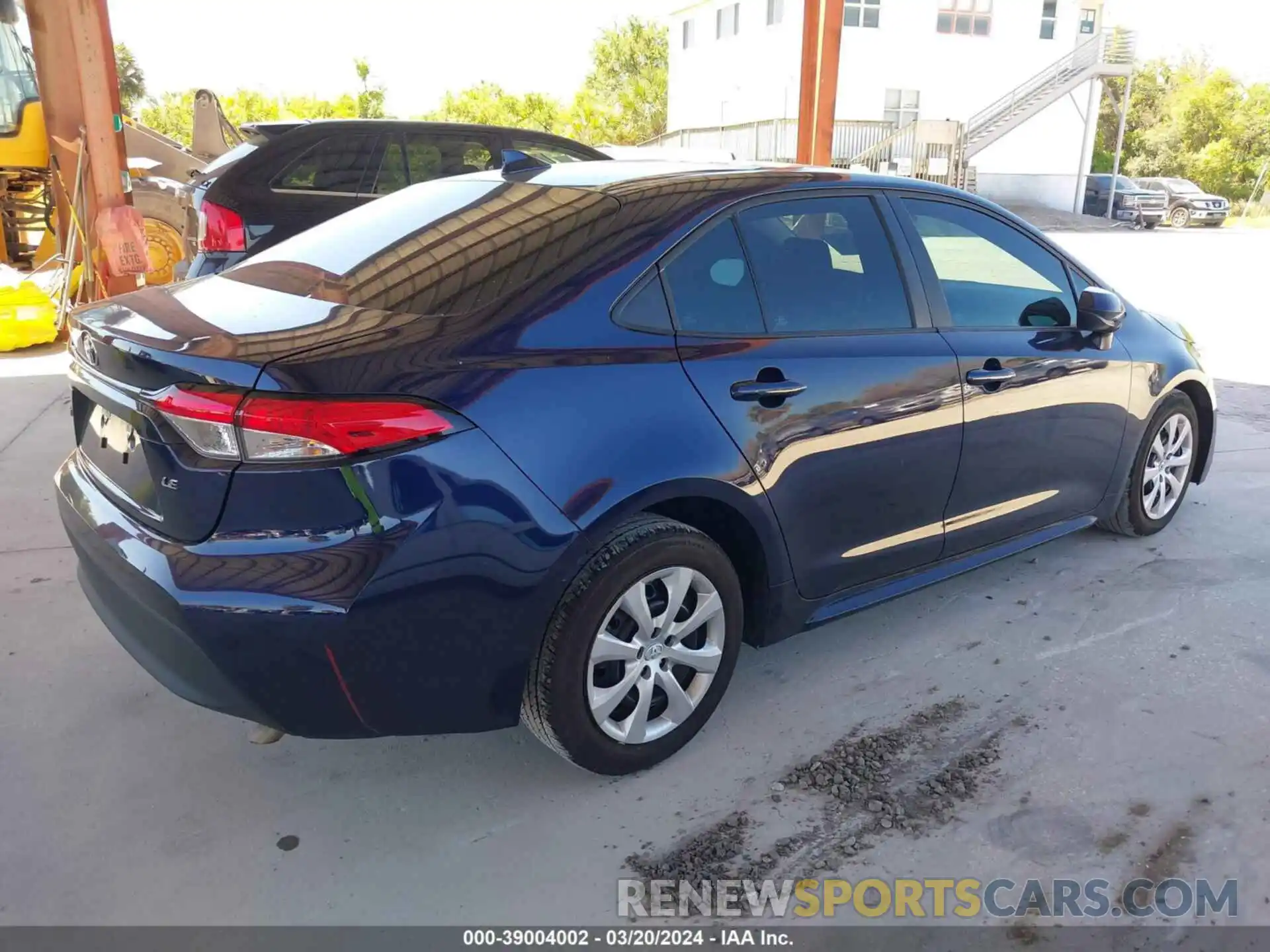 4 Photograph of a damaged car 5YFB4MDE3PP032600 TOYOTA COROLLA 2023