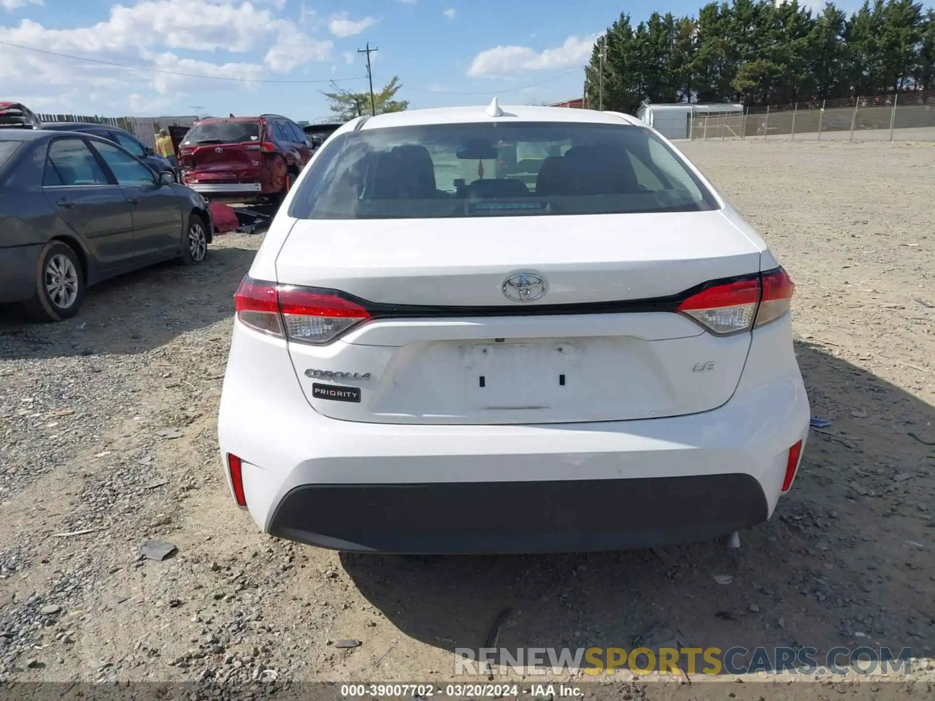 17 Photograph of a damaged car 5YFB4MDE8PP029384 TOYOTA COROLLA 2023