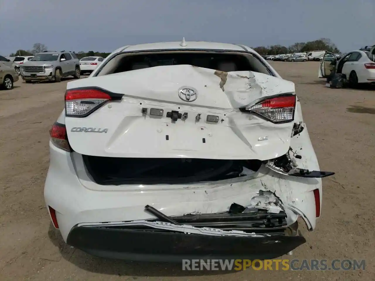 6 Photograph of a damaged car 5YFB4MDE8PP041034 TOYOTA COROLLA 2023