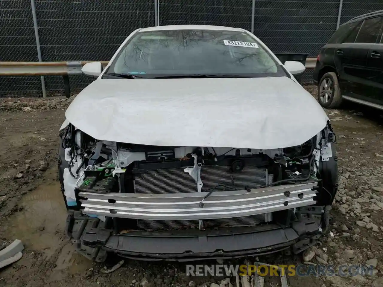 5 Photograph of a damaged car 5YFB4MDE8PP042698 TOYOTA COROLLA 2023