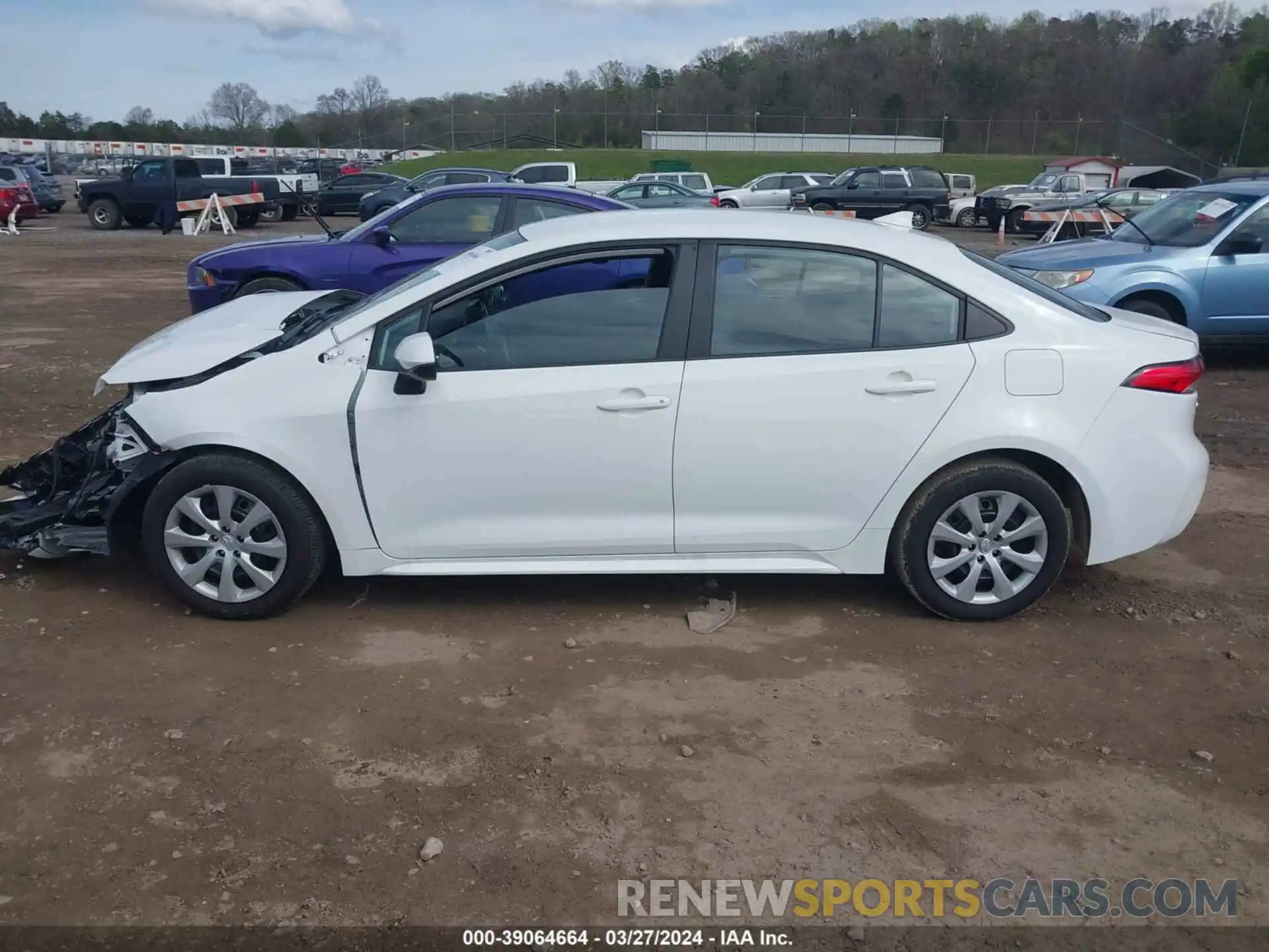 15 Photograph of a damaged car 5YFB4MDEXPP013686 TOYOTA COROLLA 2023