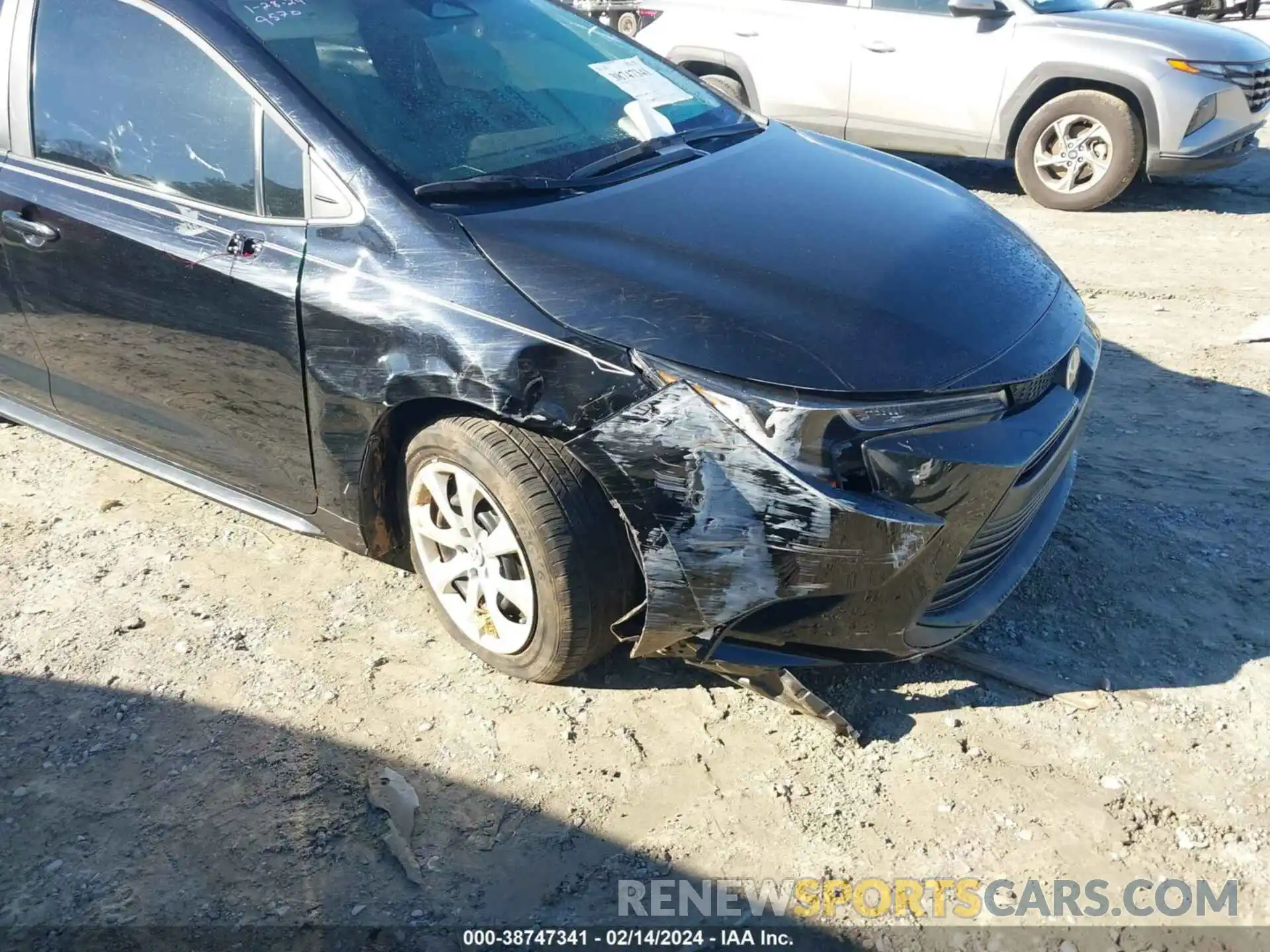 6 Photograph of a damaged car 5YFB4MDEXPP019570 TOYOTA COROLLA 2023