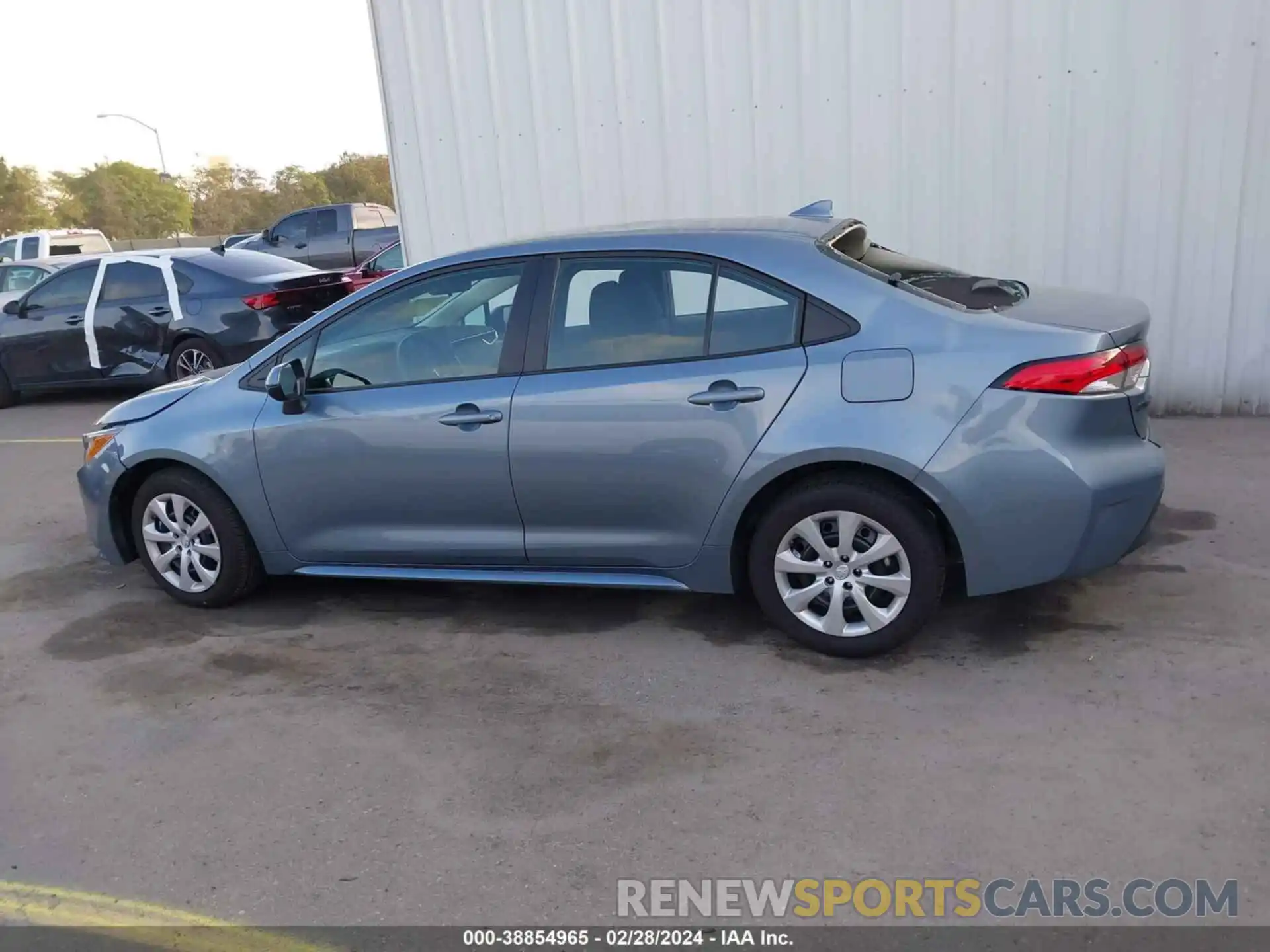 14 Photograph of a damaged car 5YFB4MDEXPP027331 TOYOTA COROLLA 2023