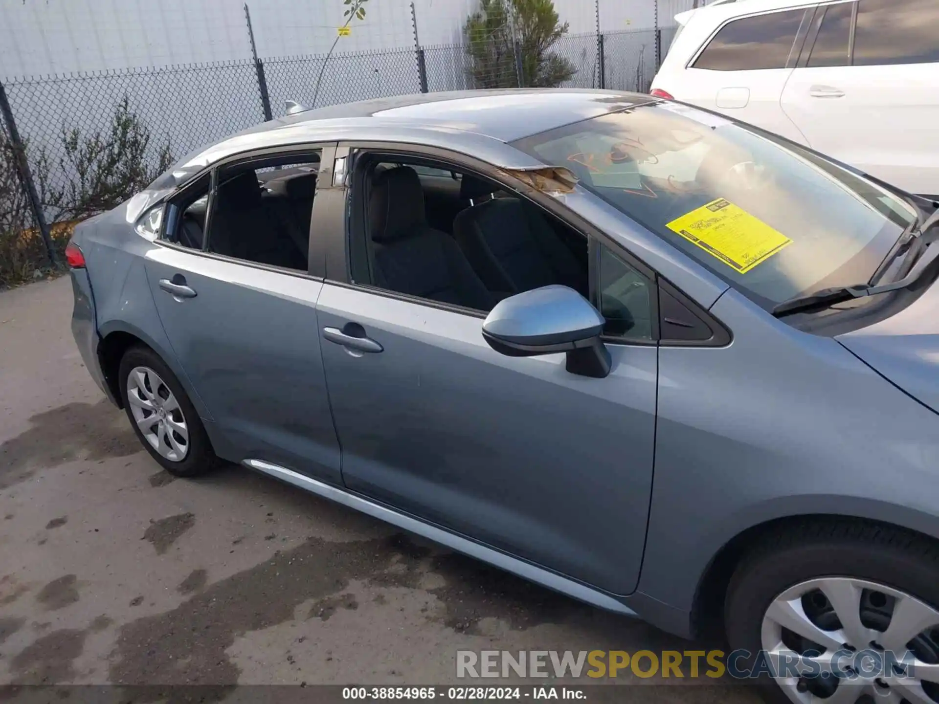 6 Photograph of a damaged car 5YFB4MDEXPP027331 TOYOTA COROLLA 2023