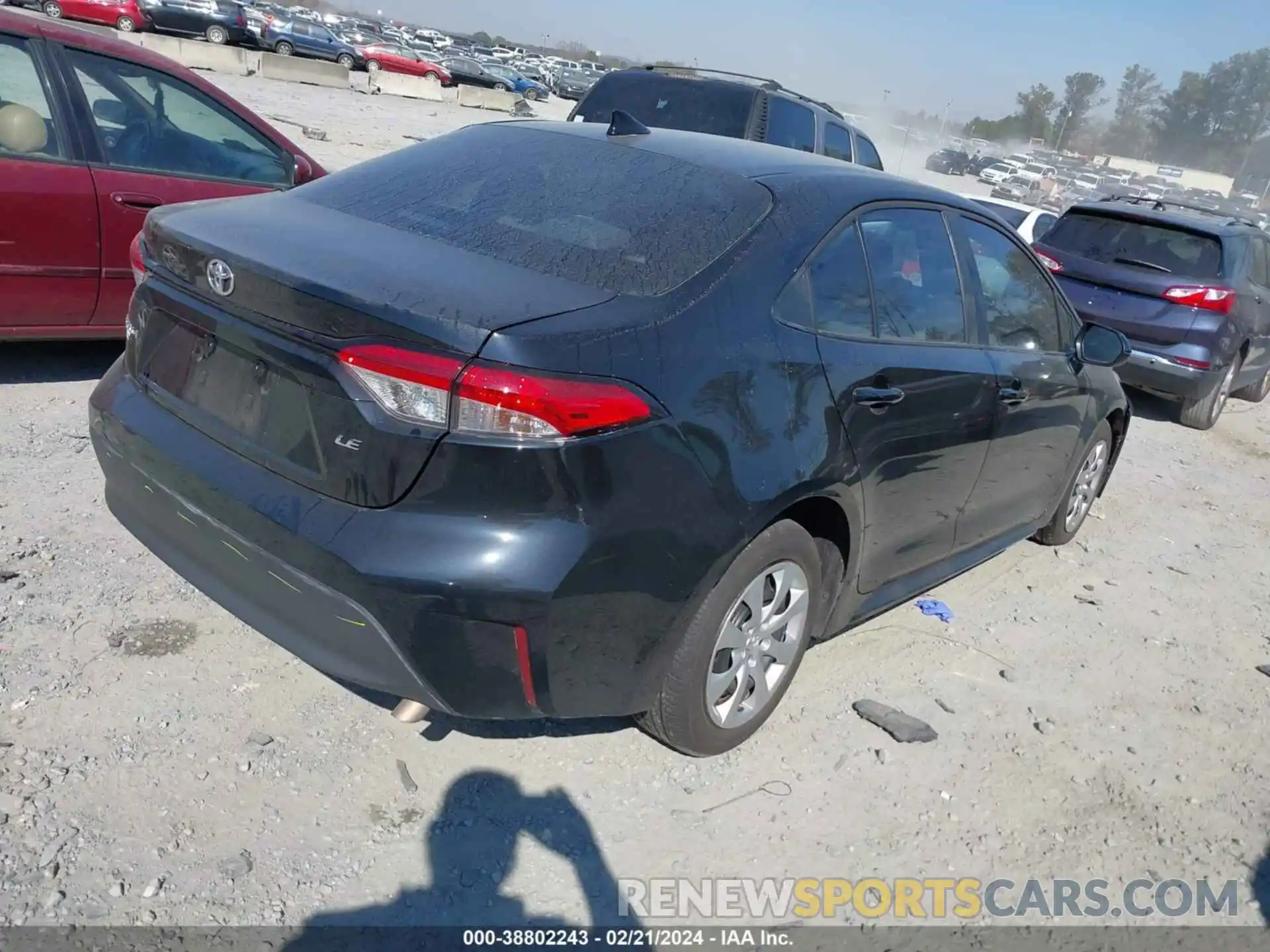 4 Photograph of a damaged car 5YFB4MDEXPP040581 TOYOTA COROLLA 2023