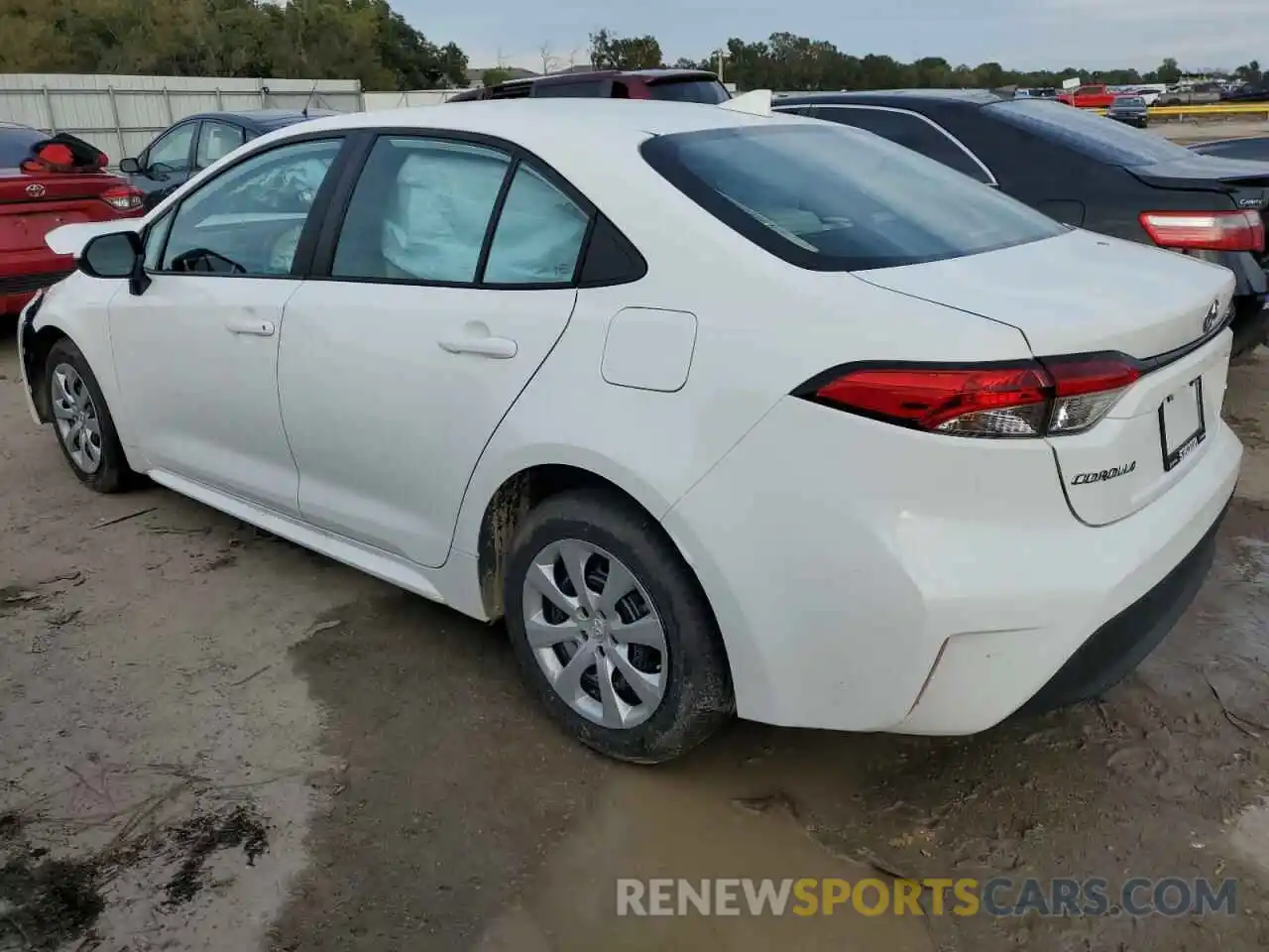 2 Photograph of a damaged car 5YFB4MDEXPP057204 TOYOTA COROLLA 2023