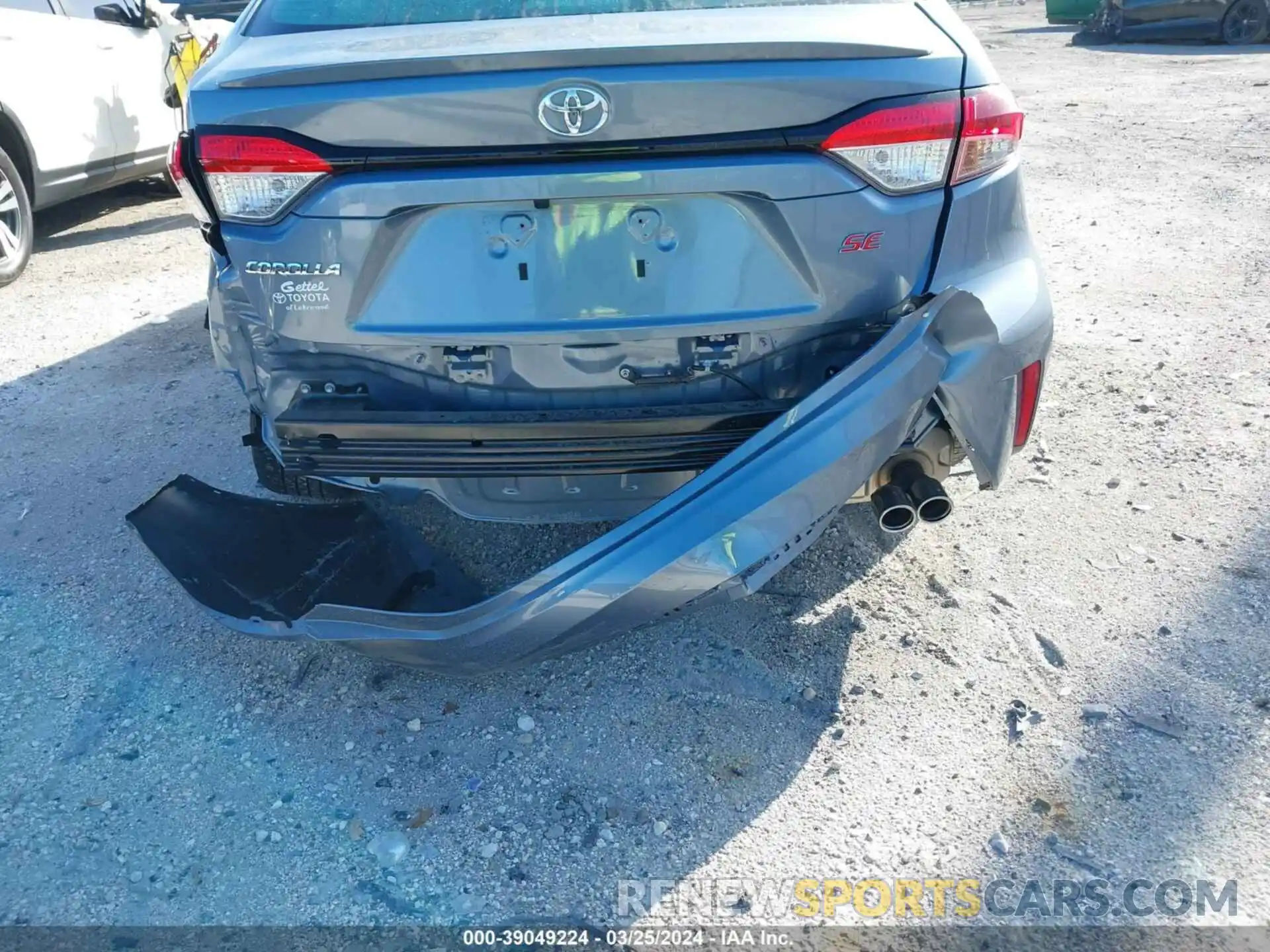 17 Photograph of a damaged car 5YFS4MCE0PP153781 TOYOTA COROLLA 2023