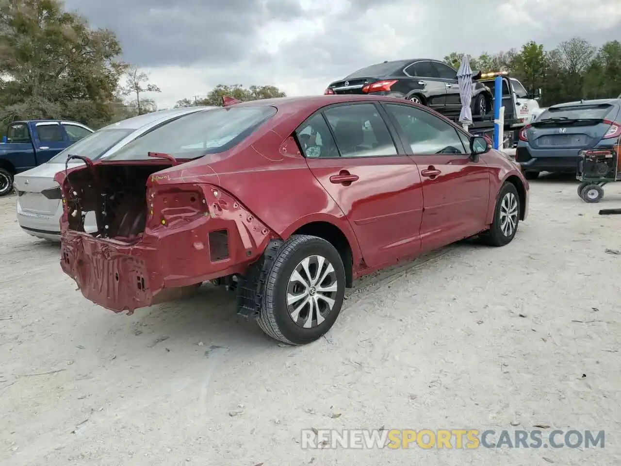 3 Photograph of a damaged car 5YFS4MCE0PP165025 TOYOTA COROLLA 2023