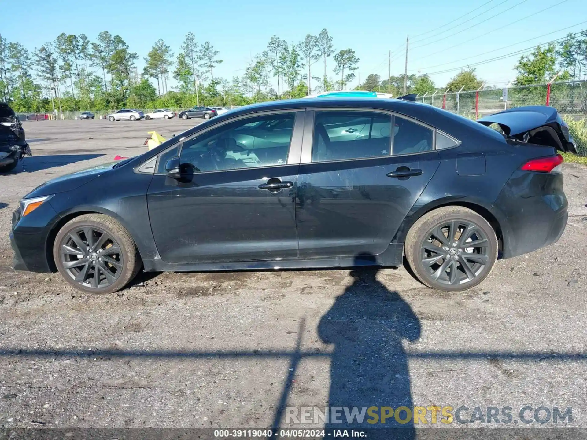 14 Photograph of a damaged car 5YFS4MCE2PP167892 TOYOTA COROLLA 2023