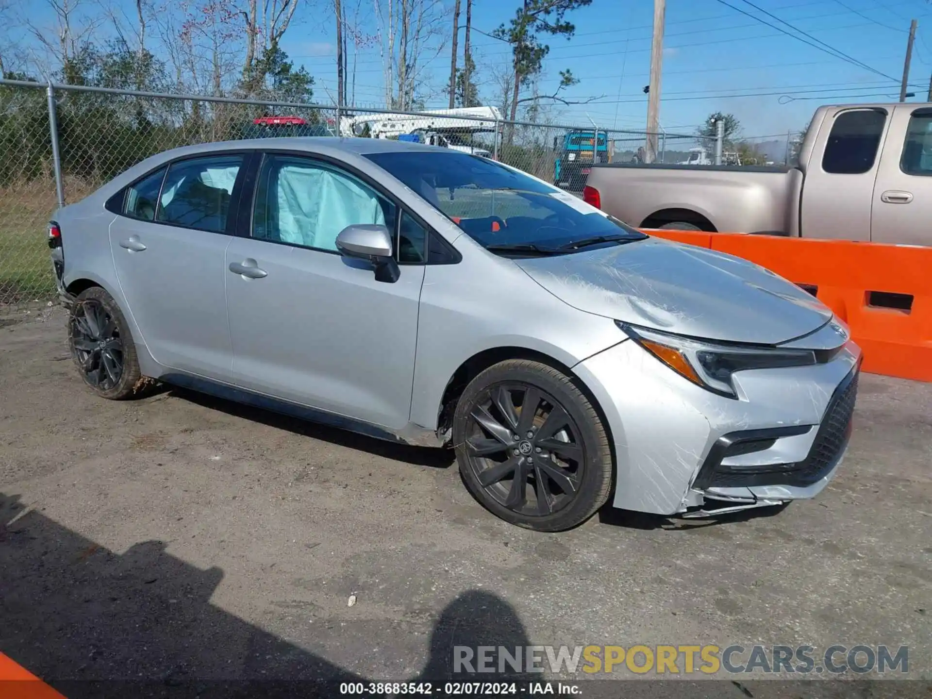 1 Photograph of a damaged car 5YFS4MCE3PP151829 TOYOTA COROLLA 2023