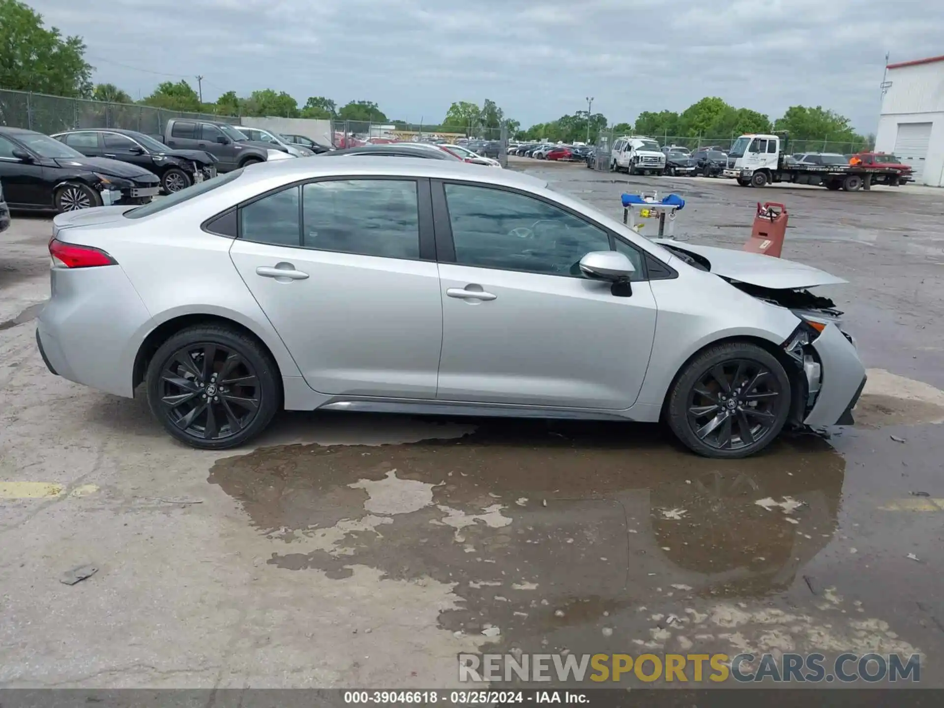 13 Photograph of a damaged car 5YFS4MCEXPP144618 TOYOTA COROLLA 2023