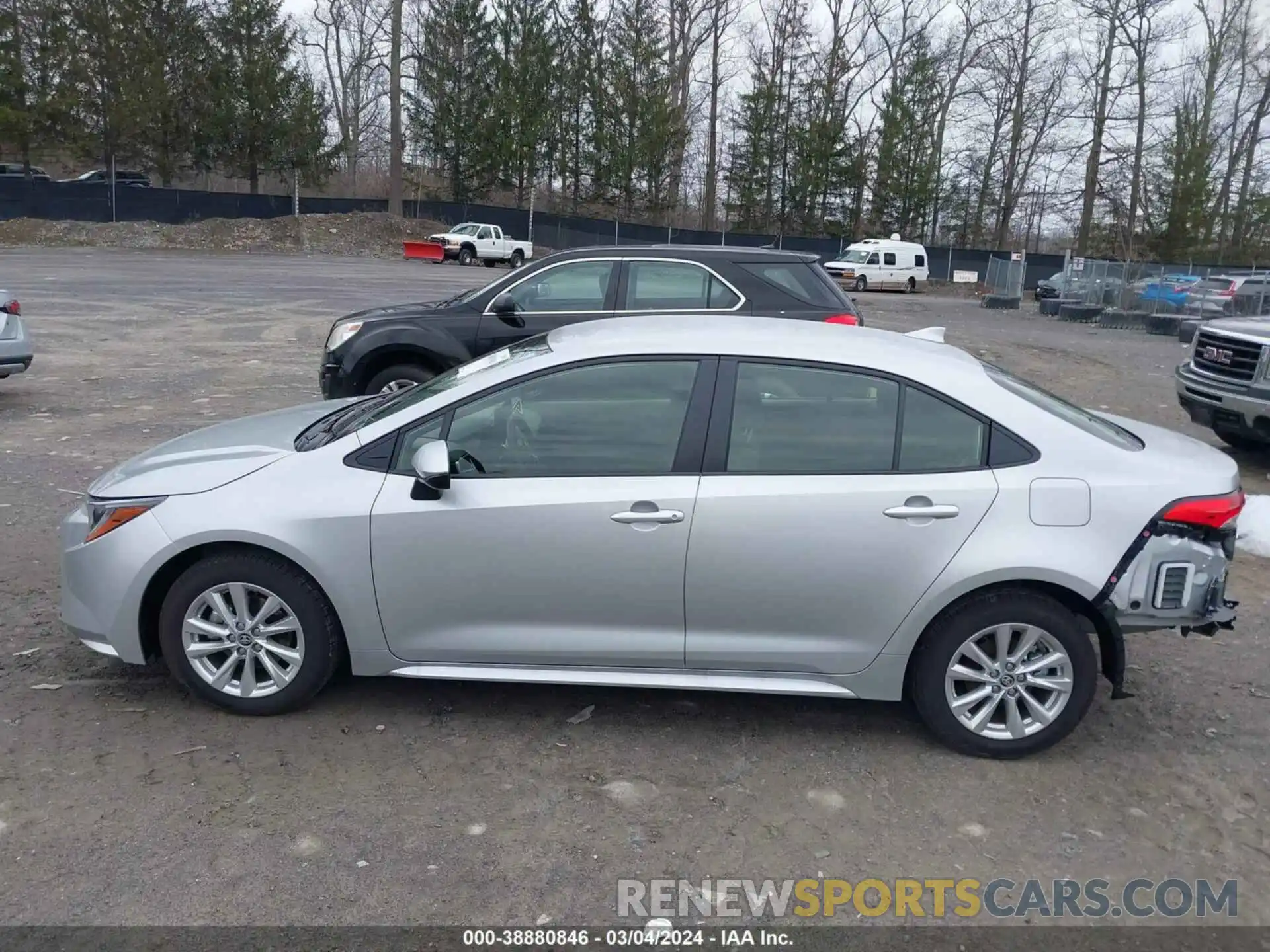 14 Photograph of a damaged car JTDB4MEE0P3010433 TOYOTA COROLLA 2023