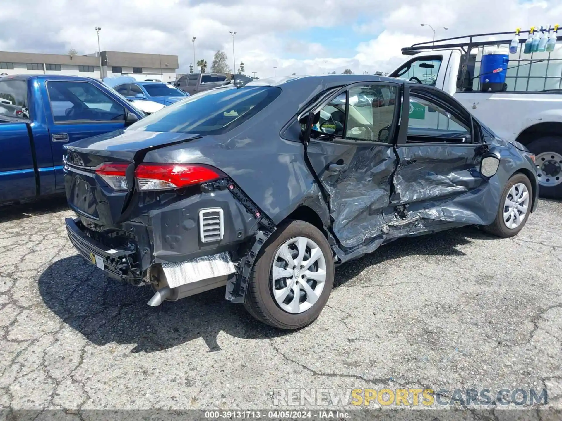 4 Photograph of a damaged car JTDB4MEE0P3010626 TOYOTA COROLLA 2023