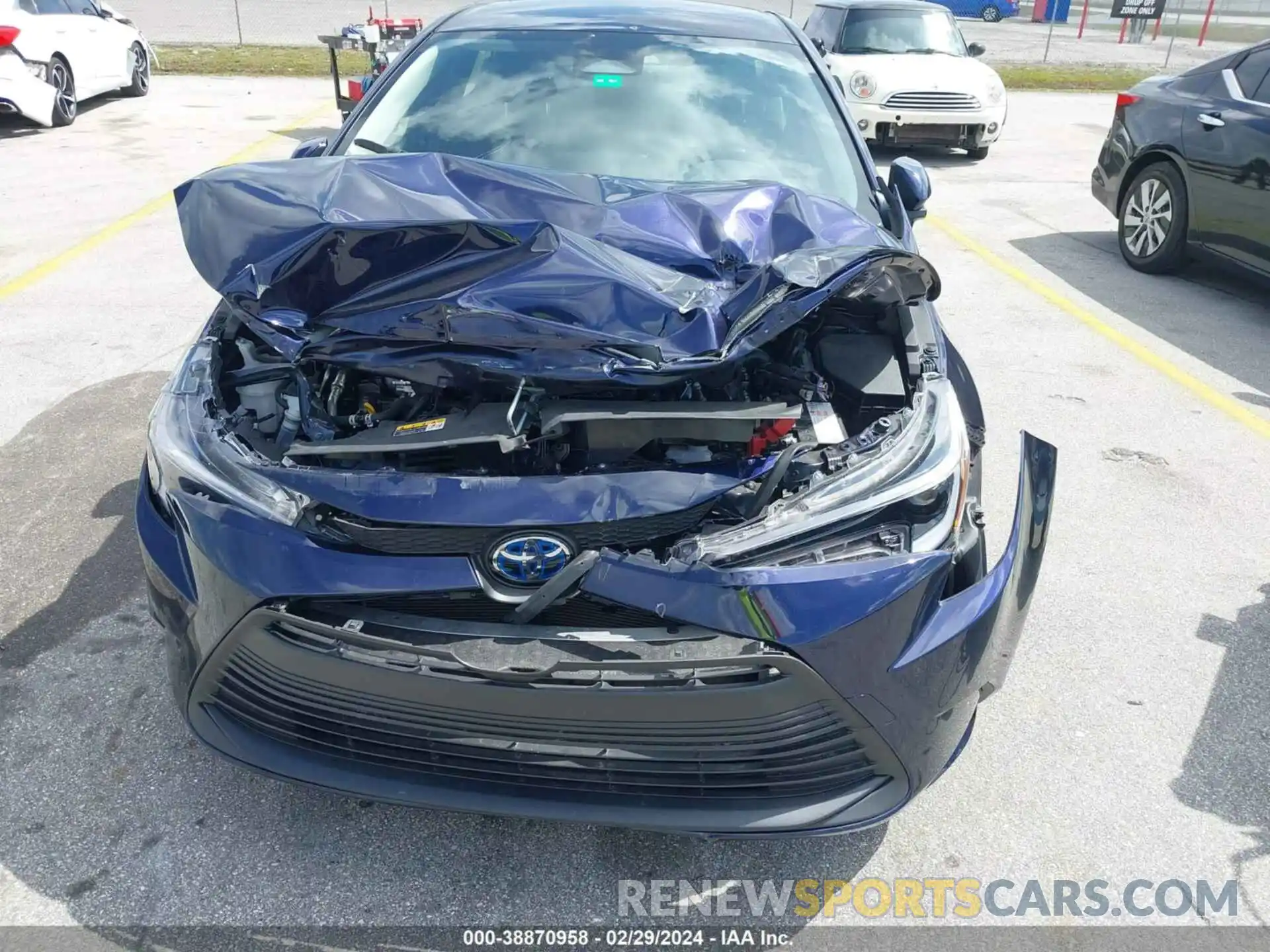 6 Photograph of a damaged car JTDBCMFE0PJ010705 TOYOTA COROLLA 2023